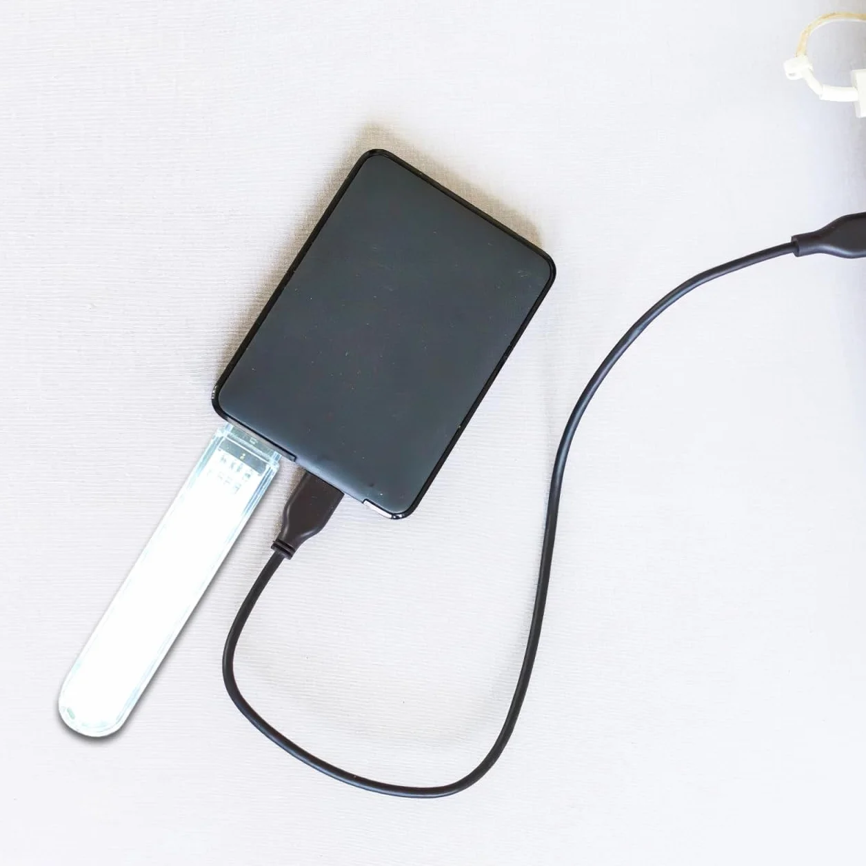 Mini lampka do czytania USB LED 4 sztuki przenośna ściemniana lampa stołowa