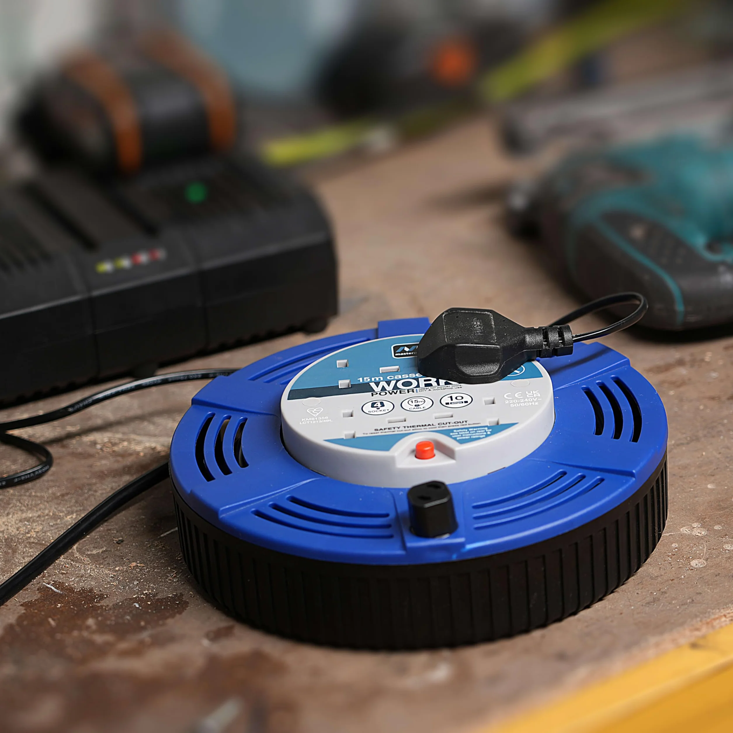 Masterplug lct15104r Kaseta Cewka 15 M 10 Amp 4 Gniazdo