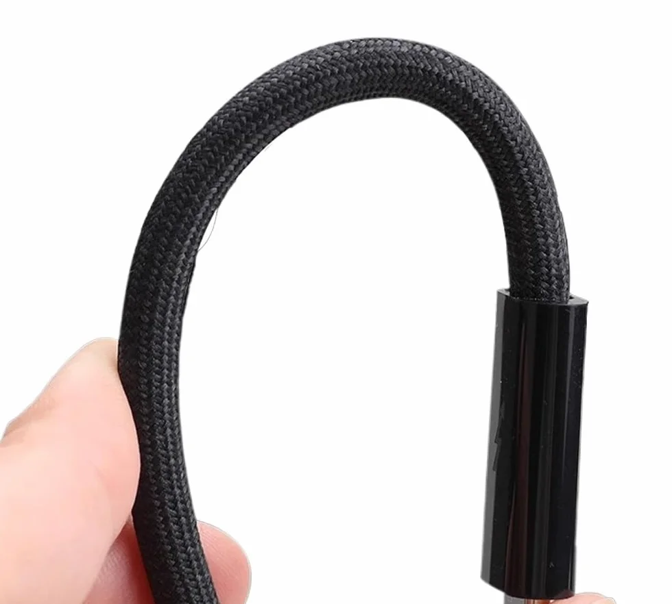 Kabel USB 4 40 Gb/s z wideo 4K i szybkim ładowaniem 100 W / kabel typu C na USB C (1,5 m)