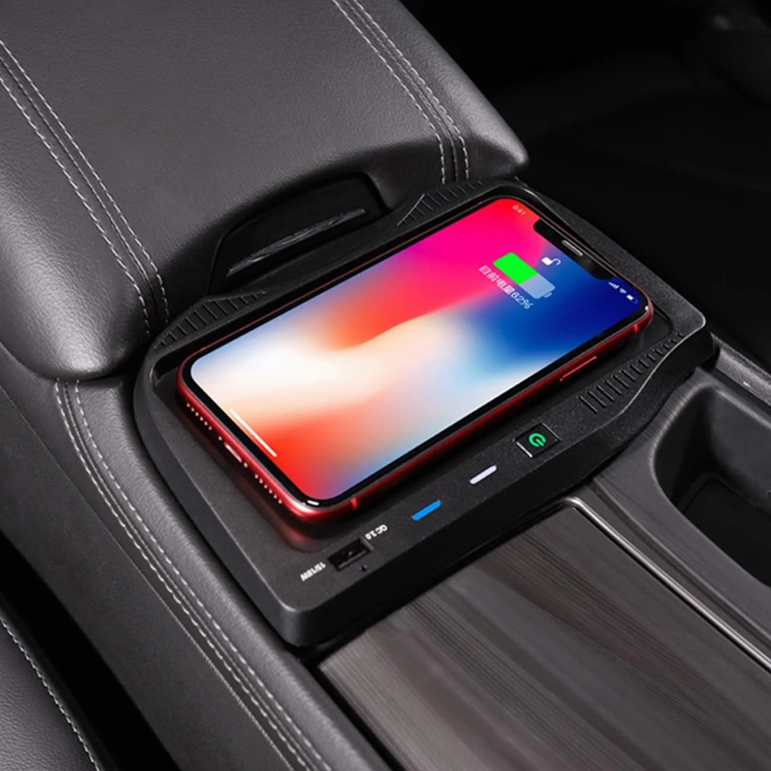 Adapter ładowarki samochodowej USB Samochód, dla Buick, Lacrosse Instalacja zapalniczki Telefon komórkowy Bezprzewodowa szybka ładowarka Port ładowania USB Płyta ładowania samochodu