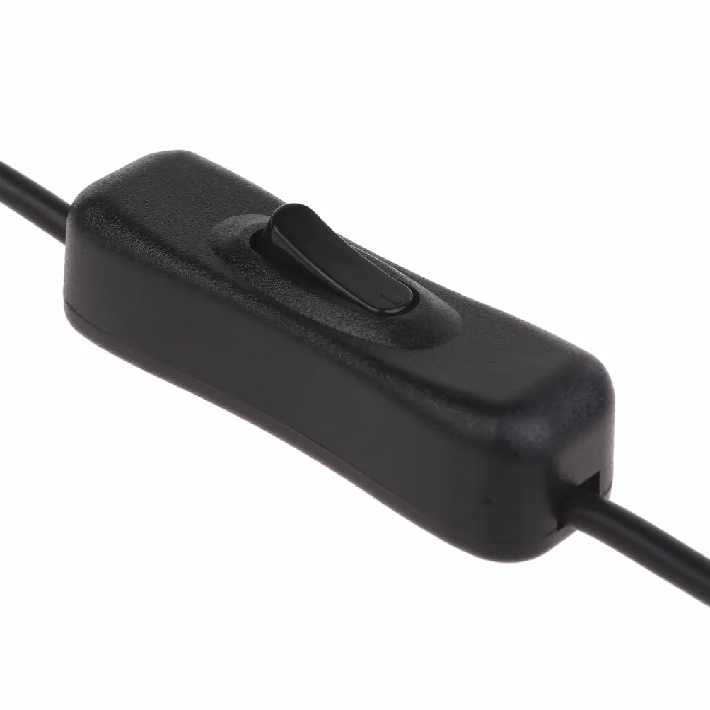 Przedłużacz USB C z przełącznikami rzędowymi na 4 tablety