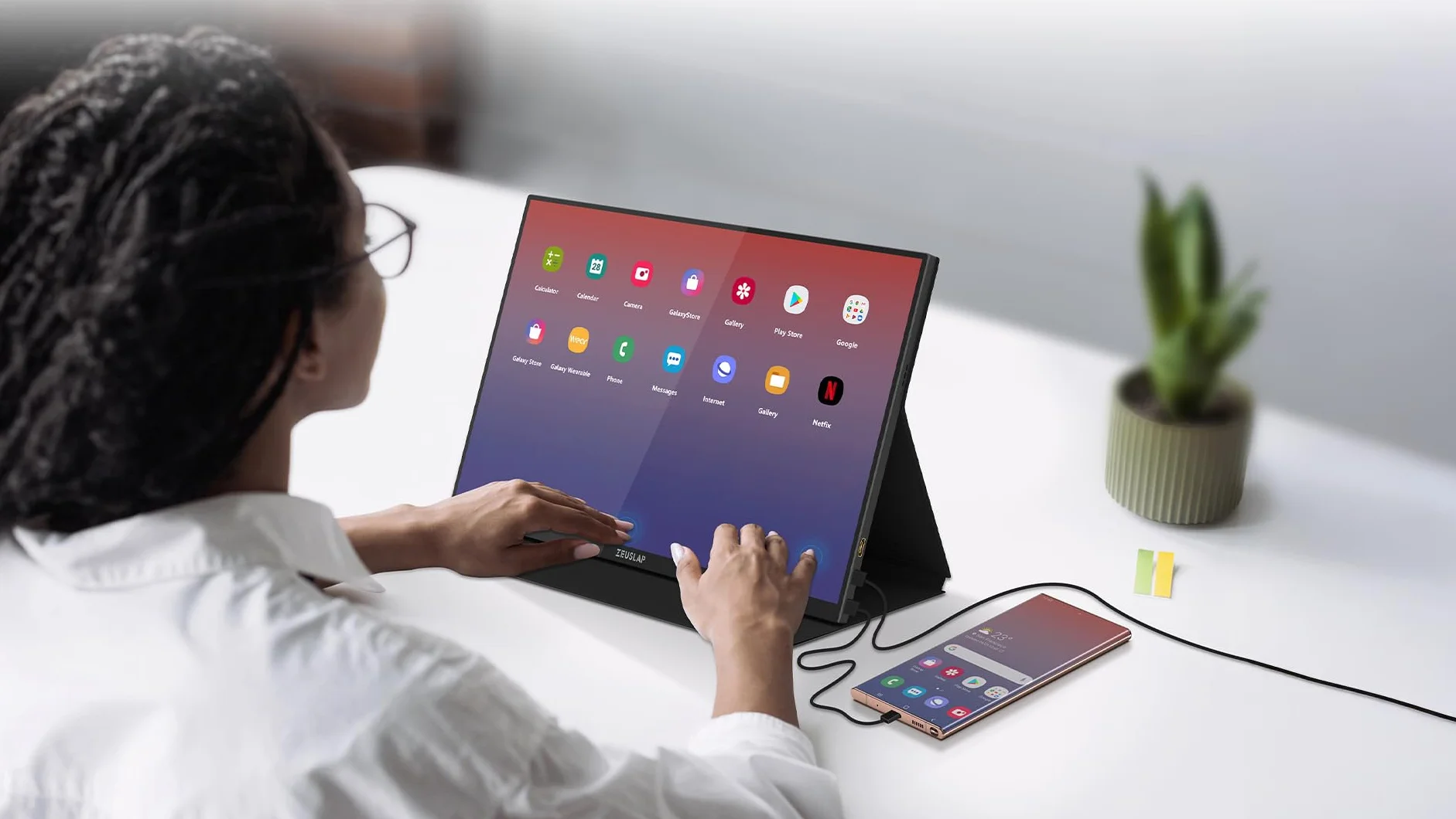 ZEUSLAP P16KT Monitor Przenośny 16" 2.5K 2560x1600 Dotykowy IPS 144Hz HDR Mocowanie VESA USB-C HDMI do Laptopa MacBooka PS4 PS5 Xbox Nintendo Switch Telefonu Pracy Gier Oglądania Filmów
