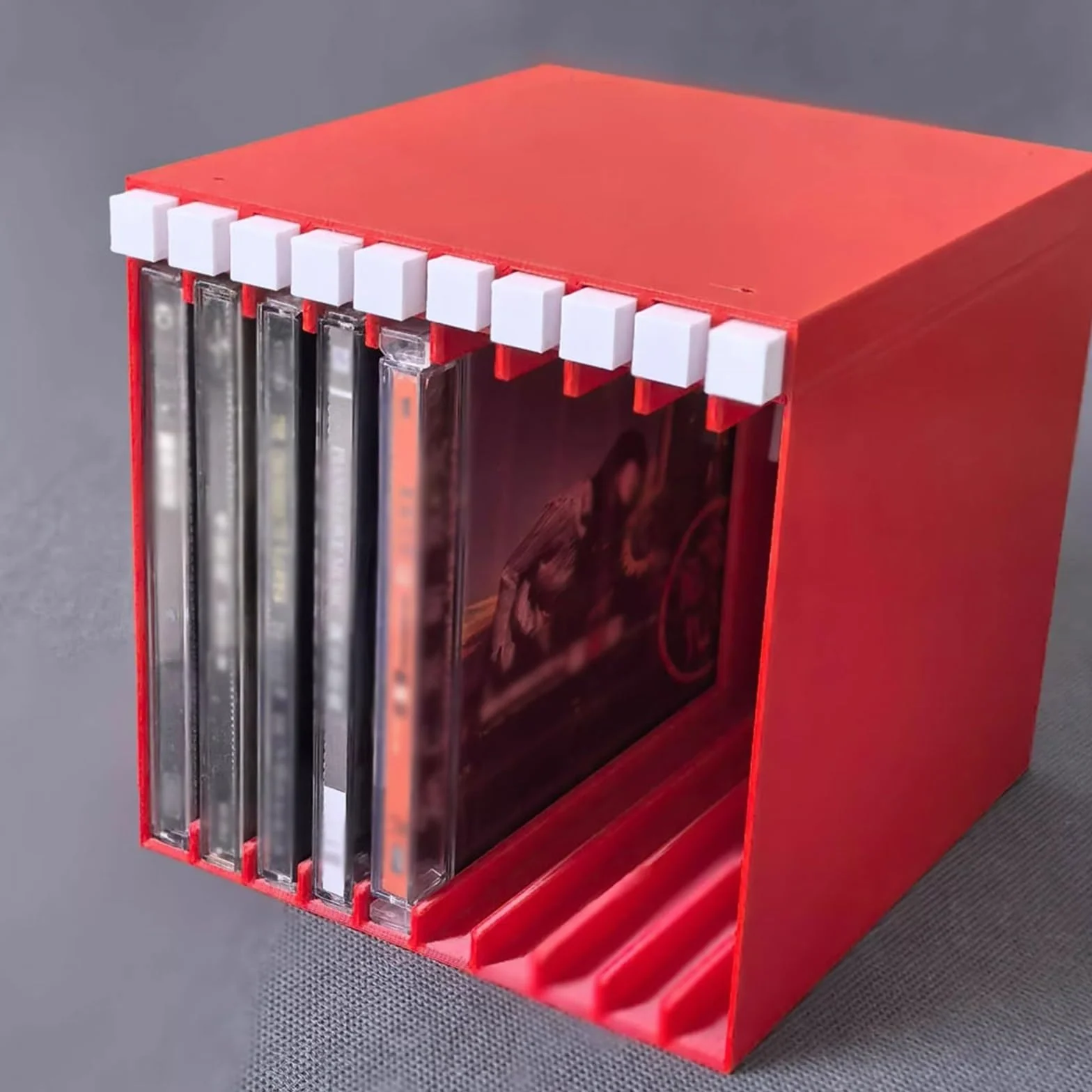 Stojak na płyty Stojak na płyty CD z wysuwanym uchwytem, ​​do 10 albumów, wykonany PP
