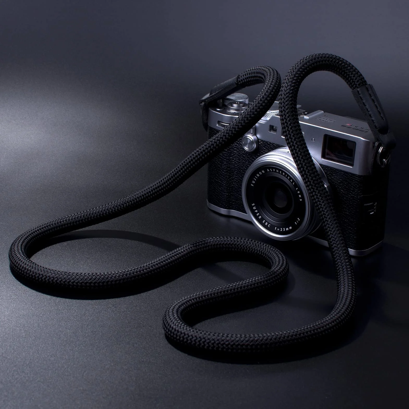 VKO Pasek na aparat pasek do noszenia na ramieniu Lina wspinaczkowa Pas na szyję pasek na ramię odpowiedni do Sony A6100 A6600 A6400 A6000 A6300 A6500 X100F X-T30 X-T4 X-T3 X-T20 X-T2 (czarny)