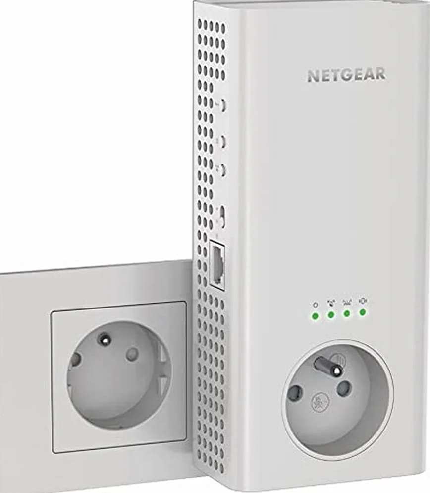 NETGEAR Potężny repeater WiFi (EX6470) - Wzmacniacz WiFi AC1900 - WiFi Extender Mesh pokrywa do 150m² - Wbudowane gniazdo elektryczne i 1 port Ethernet - kompatybilny z wszystkimi skrzynkami