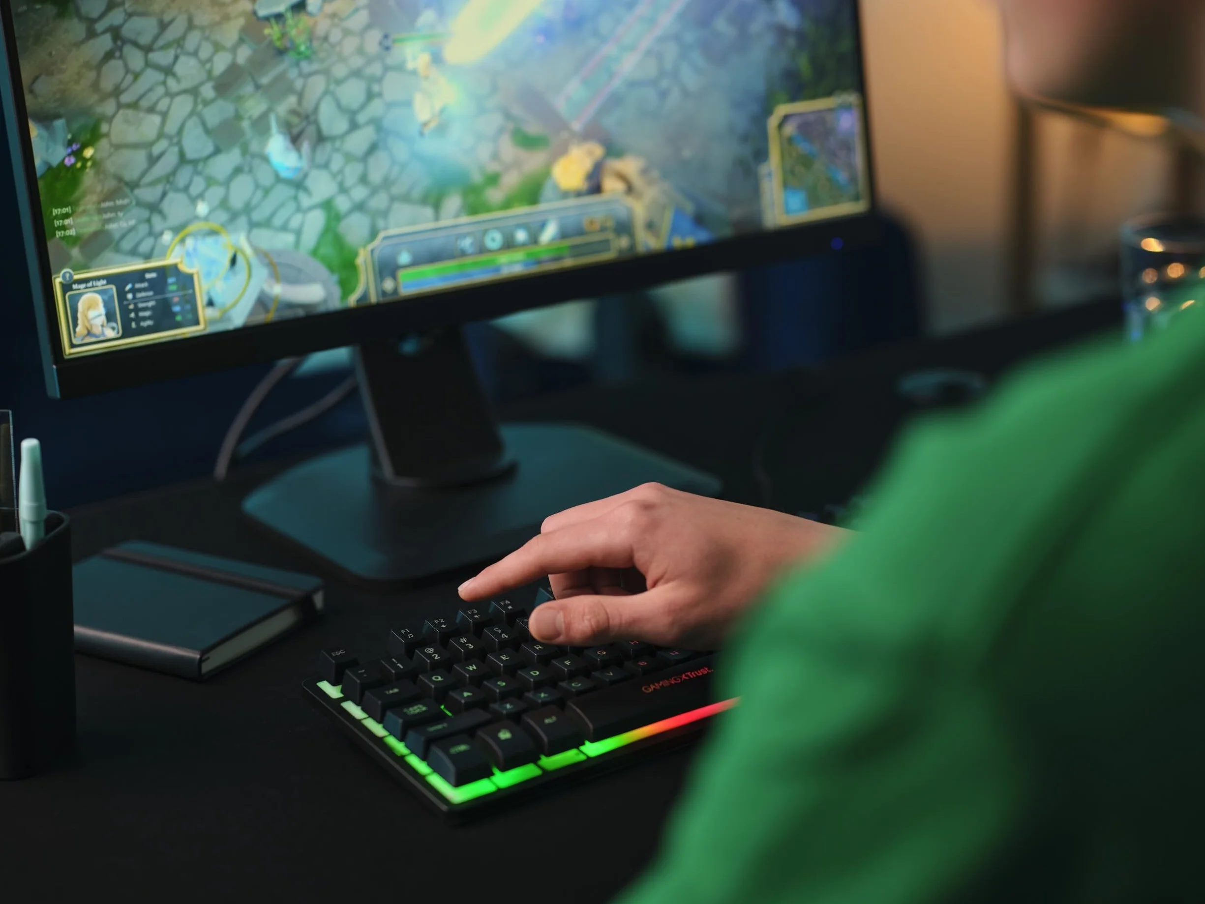 Trust Gaming Gamer TKL GXT 833 Thado podświetlenie klawiatury RGB bez tenkeylu (20% mniejszy), membrana, hiszpański układ QWERTY, anty-ghosting, USB, z kablem, PC/PC