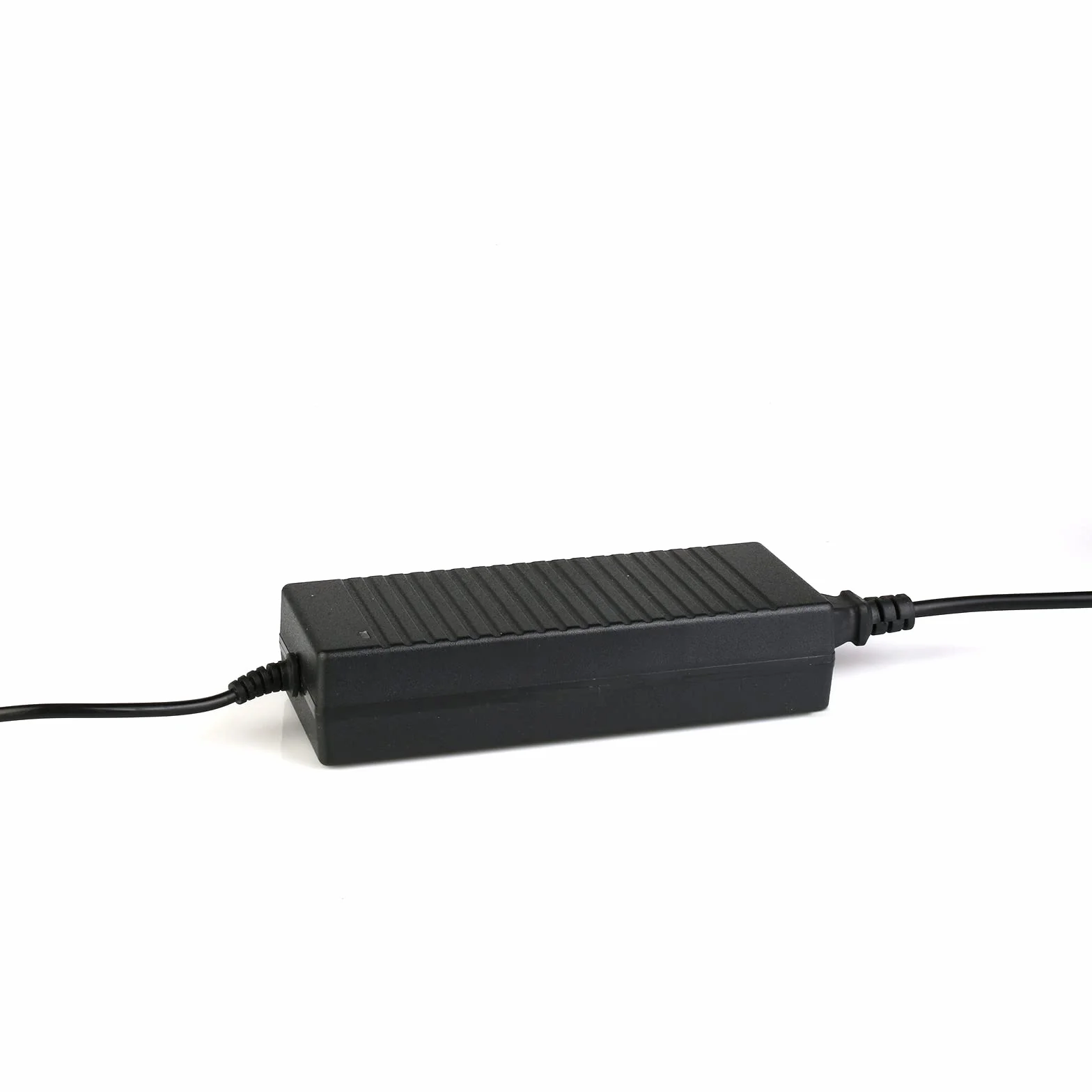 Adapter sieciowy do samochodu - adapter do lodówki, konwerter prądu z gniazdem zapalniczki samochodowej 220 V na 12 V/10 A, przetwornica napięcia, odkurzacz do lodówki, adapter