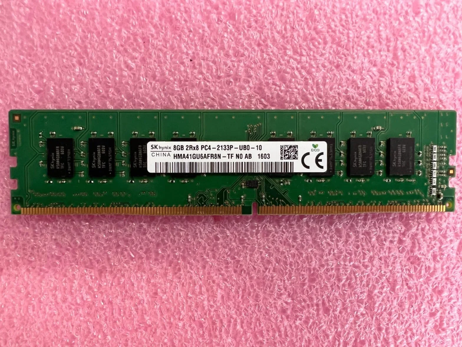 Hynix 8GB RAM HMA41GU6AFR8N-TF DDR4 DIMM PC4-17000U 2133Mhz 2Rx8 1,2v CL15
