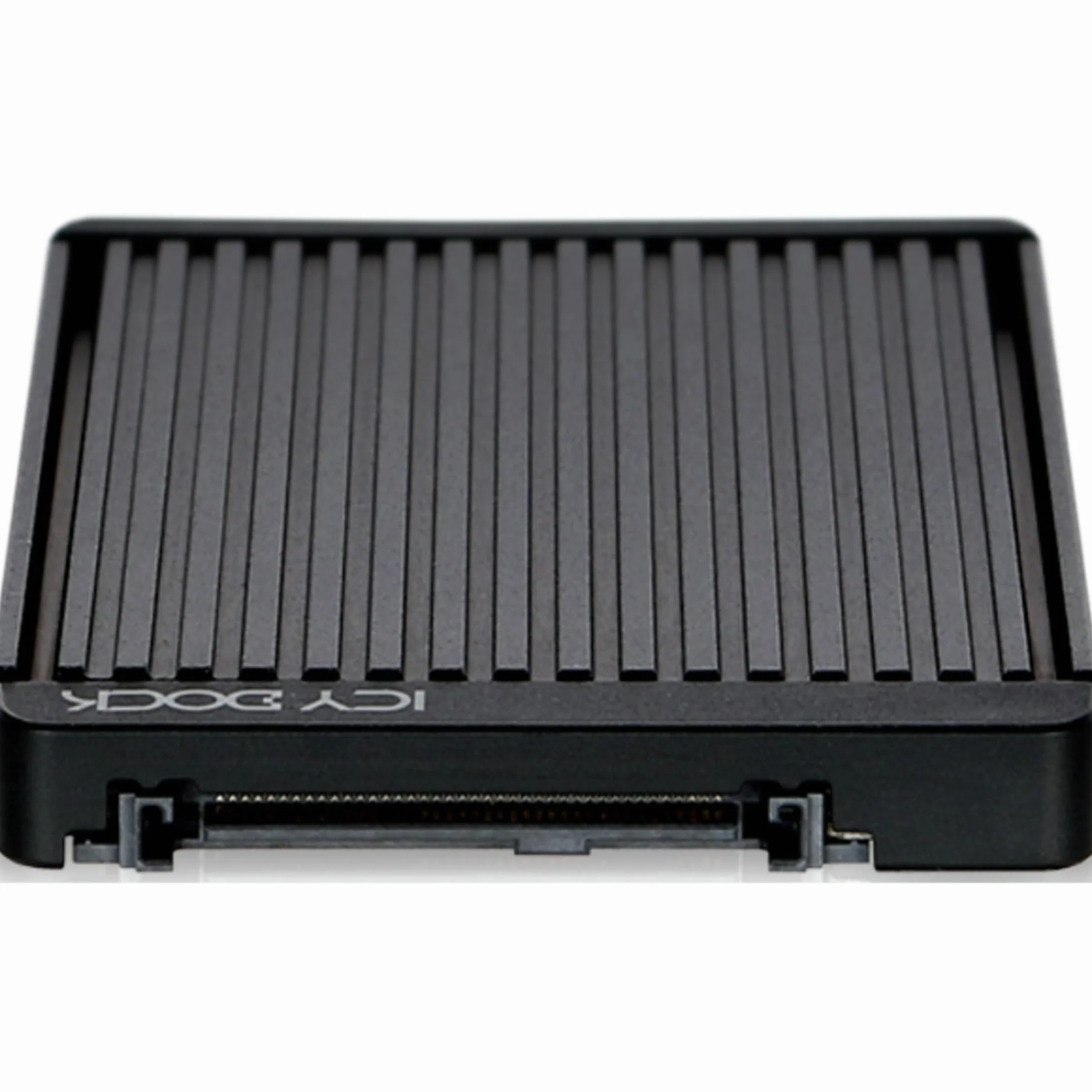 ICY DOCK M.2 NVMe PCIe 3.0/4.0 SSD do 2,5 cala SFF-8639 NVMe U.2 adapter SSD/konwerter z wbudowanym radiatorem (nie jest kompatybilny z SATA) - EZConvert MB705M2P-B