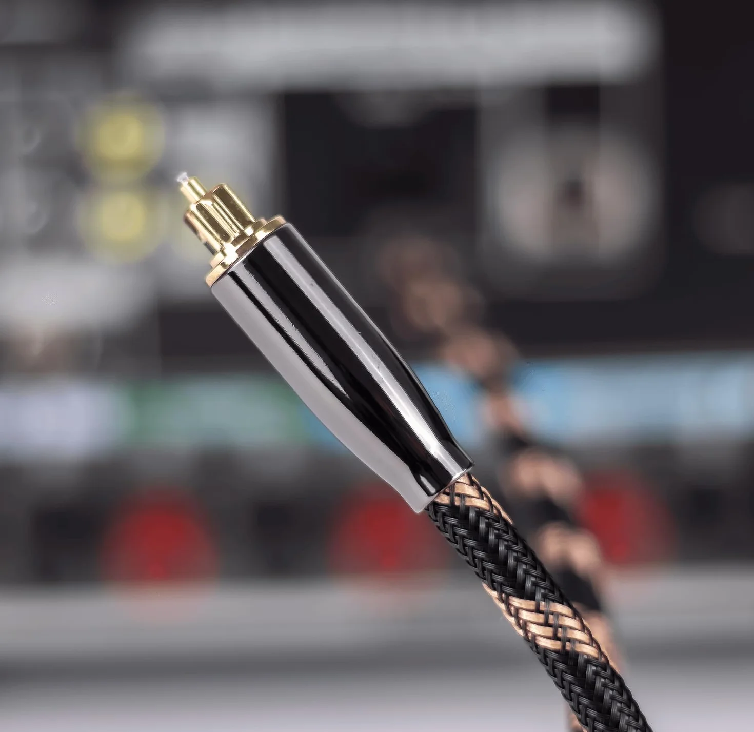 Reagle Toslink cyfrowy kabel audio – wysokiej jakości optyczny kabel światłowodowy S/PDIF, pozłacane złącza 24K, nylonowa powłoka – Dolby Digital, DTS-HD, obsługa dźwięku przestrzennego 5.1/7.1, 2 m
