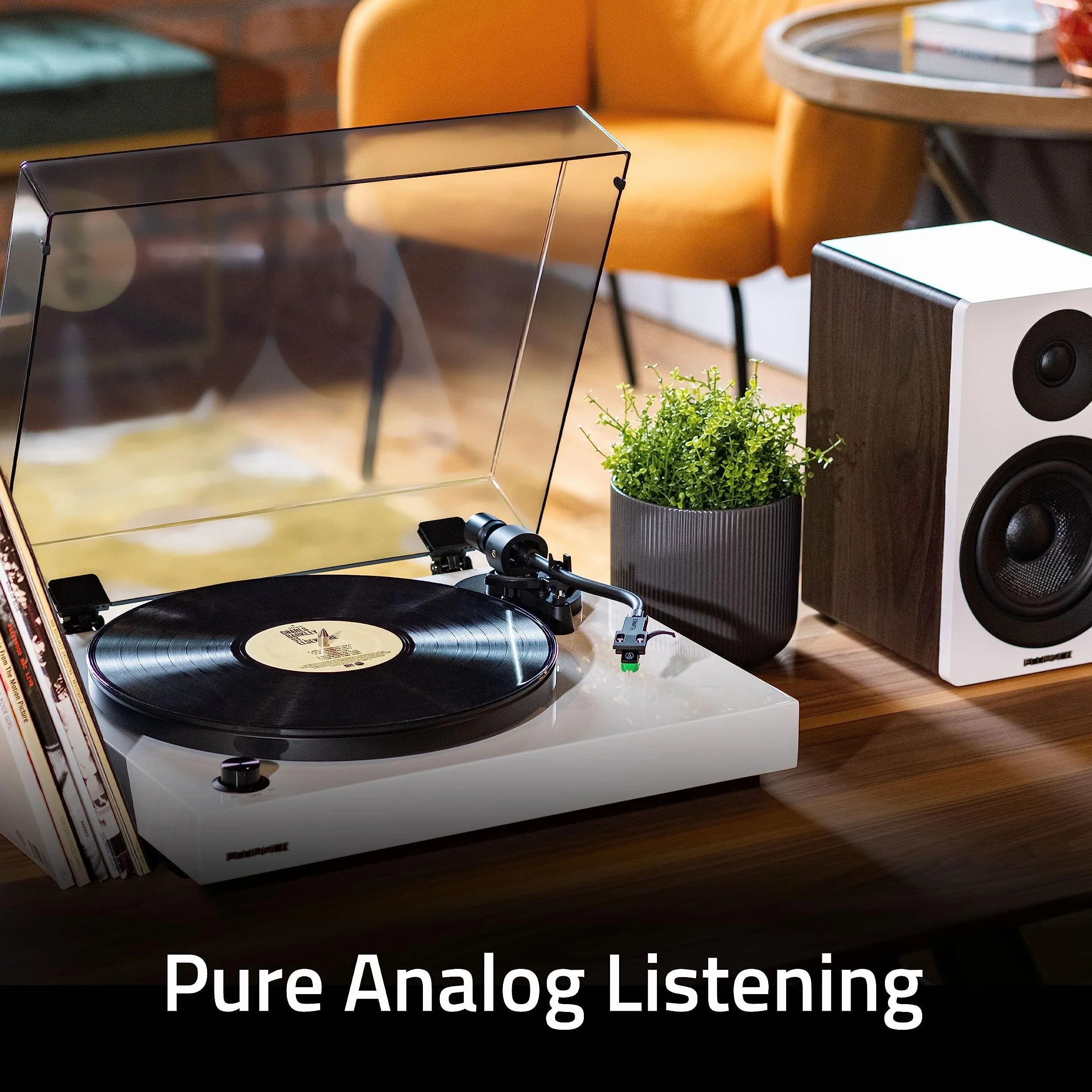 Fluance RT81+ Elite Gramofon winylowy – Audio-Technica VM95E wkładka gramofonowa, antyrezonansowy talerz, mata akrylowa, przedwzmacniacz phono, podstawa z litego drewna, regulowane nóżki – biały