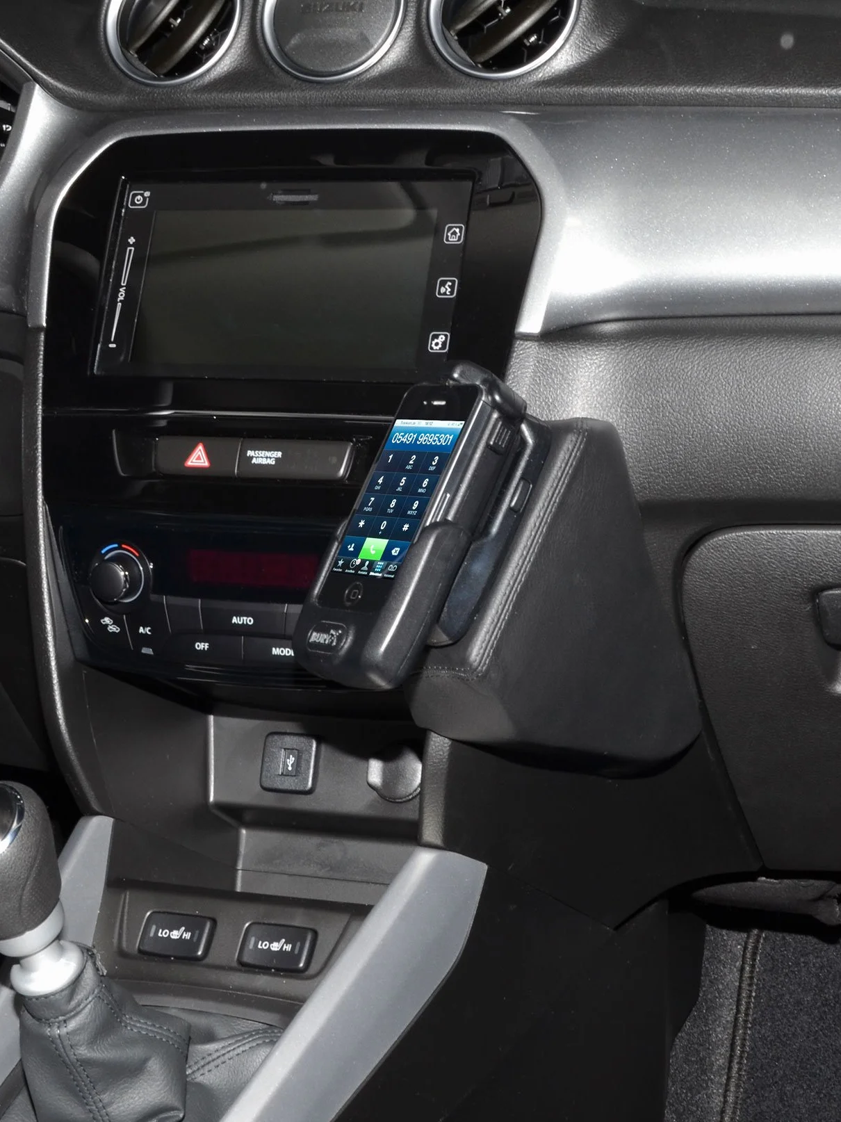 KUDA Uchwyt na telefon komórkowy pasujący do Suzuki Vitara od 2015 roku - konsola telefoniczna do smartfonów, telefonów komórkowych, nawigacji i wielu innych – konsola ze sztucznej skóry, czarna, 2045