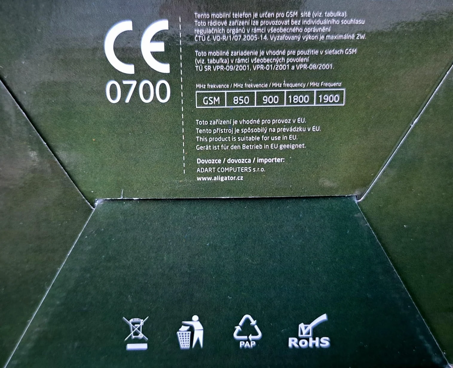 Aligator A670 telefon komórkowy dla seniorów z przyciskiem SOS i lokalizatorem, 4,8 x 2,32 x 0,55 cala, czerwony