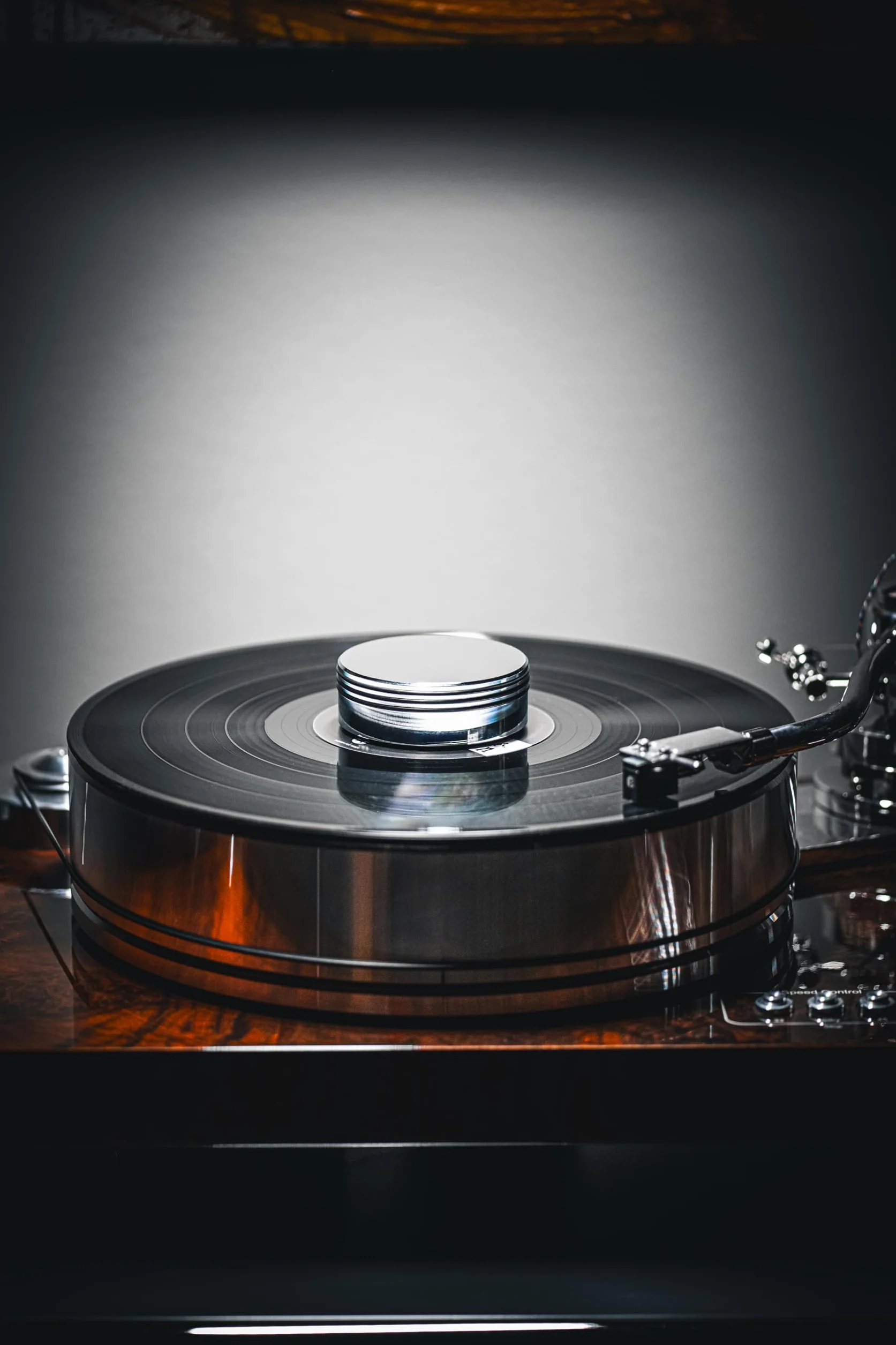Pro-Ject Record Puck RS, masywny ciężar płyty z mosiądzu do gramofonów High End, 1030 g (chrom)