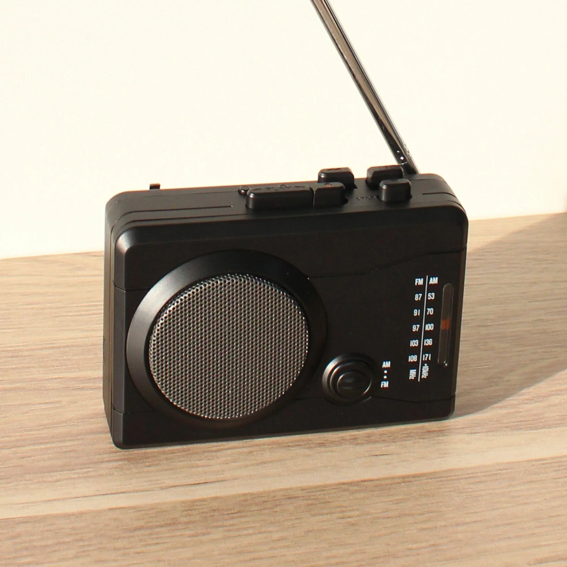FISHTEC - Radio magnetofonowe Retro z nowoczesnymi funkcjami MP3, port USB, FM/AM, nagrywanie głosu, wbudowany głośnik rozszerzalna antena audio muzyka