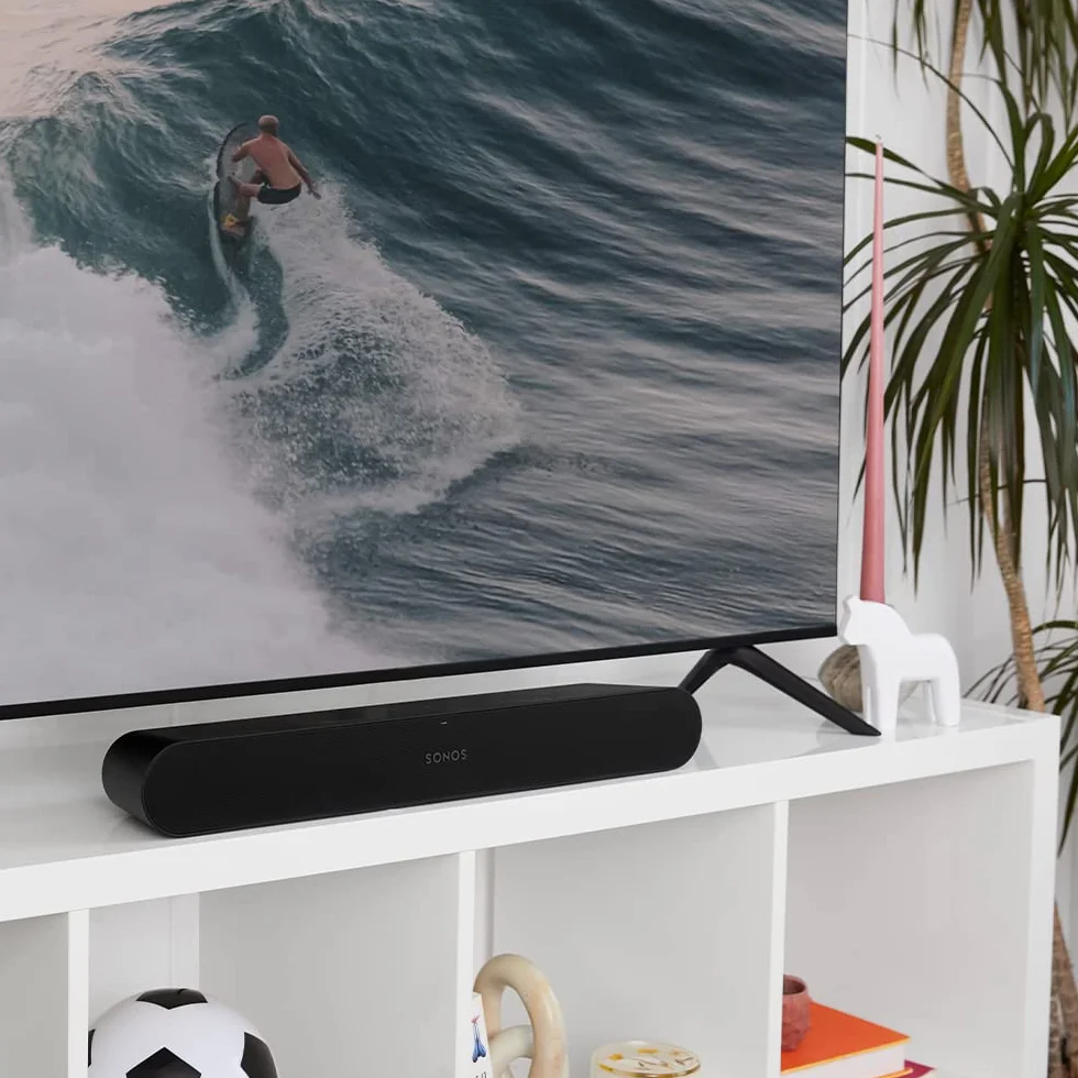 Sonos Ray — Kompaktowy soundbar do telewizji i muzyki — Czarny