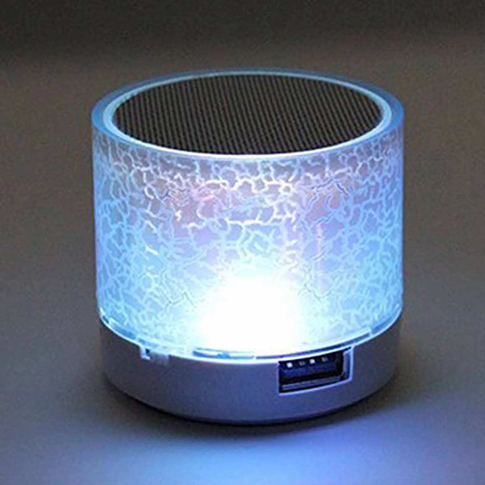 Głośnik Bluetooth Głośnik Mini głośnik bezprzewodowy Crack LED Karta TF Subwoofer USB Przenośna kolumna dźwięku muzycznego MP3 do głośników telefonu PC SP99 Mini głośnik (kolor: biały) little surprise