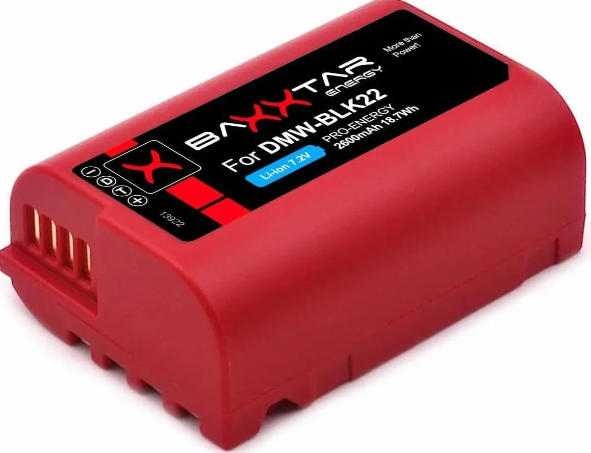 Baxxtar Ładowarka Dual (LCD USB-C Micro-USB) z 2 bateriami zamiennymi do Panasonic DMW-BLK22 2600 mAh kompatybilna z Lumix DC-S5 DC S5II S5II-X S5IIX S5IIX S5K G9 GH5 GH5II GH5S GH6 GH7 | Baxxtar 2x Akumulator DMW-BLK22 + Ładowarka – bezpieczne ładowanie,