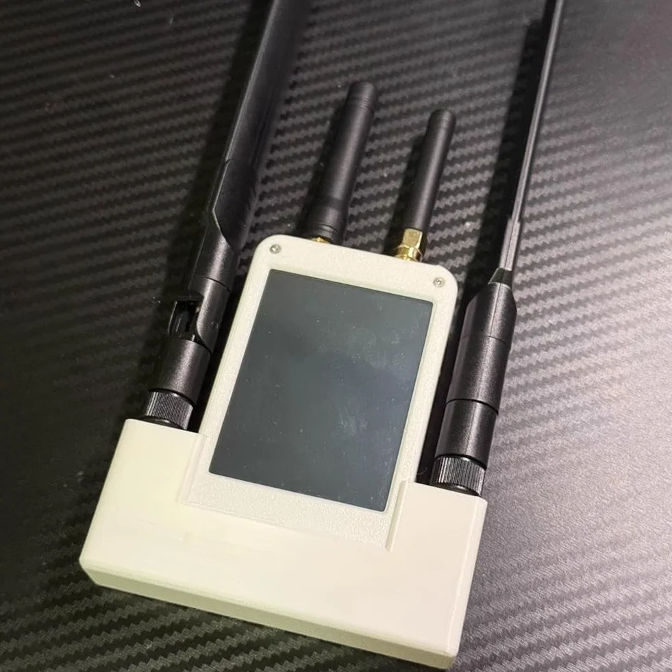 Do modułu Flipper Zero z ekranem 2,8 cala WiFi + moduł GPS 433 M+moduł All-in-One ESP32-S3 WiFi Dev Board obsługuje maruderów i małego delfina