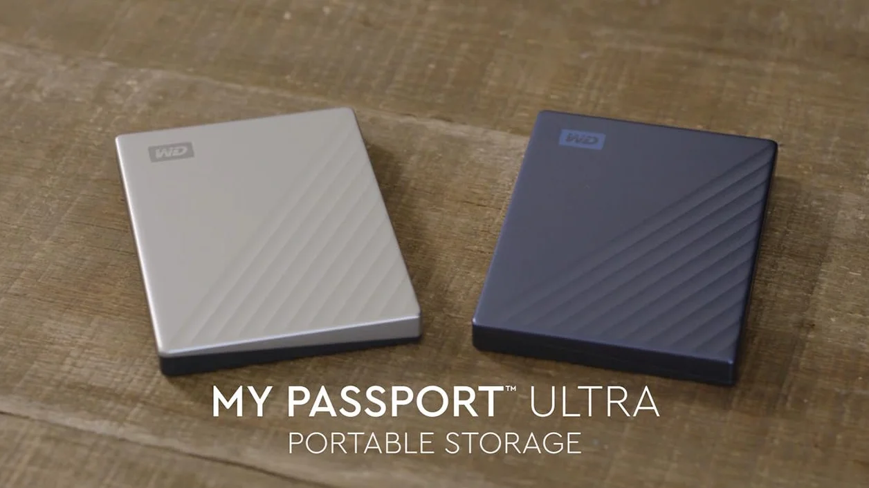 WD 4TB My Passport Ultra Portable HDD USB-C with software for device management, backup and password protection - Works with PC, Xbox X, Xbox S, PS4 and PS5 - Midnight Blue
