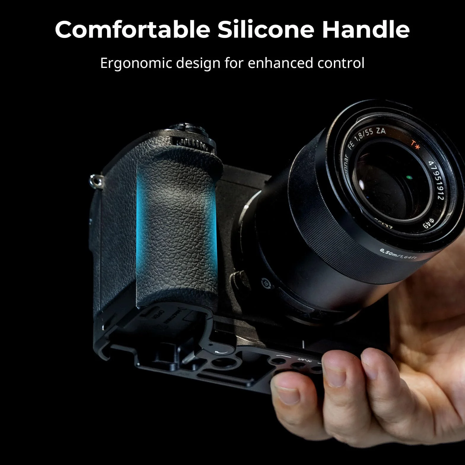 SMALLRIG Uchwyt A6700 HandGrip, silikonowy uchwyt w kształcie litery L do aparatu Sony Alpha 6700, wbudowana płytka szybkiego zwalniania do Arca-Swiss -5061