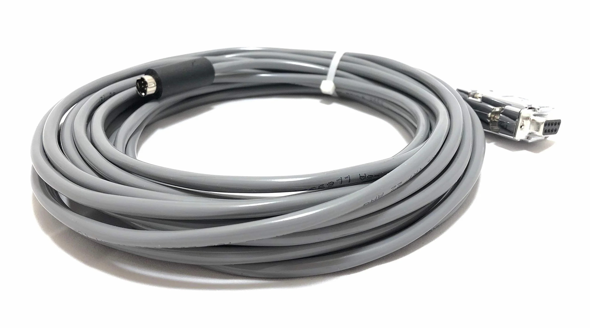 Kabel sterujący EVI 50' VISCA RS232 kabel do aparatów Sony EVI/BRC/SRG (8-pinowe złącze mini Din do 9-pinowego złącza szeregowego D-Sub
