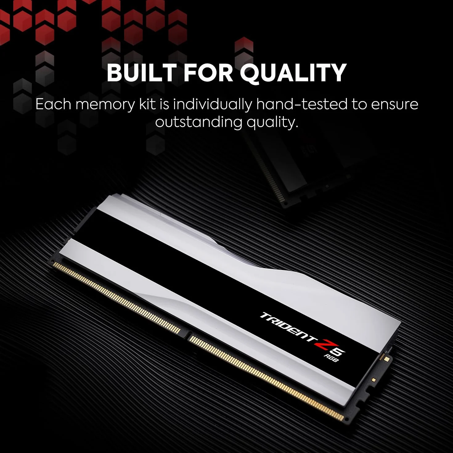 G.Skill Trident Z5 RGB Series (Intel XMP) 32 GB (2 x 16 GB) 288-pinowa pamięć SDRAM U-DIMM DDR5 6000 CL36-36-36-96 1,35 V dwukanałowa pamięć biurkowa F5-6000J3636F16GX2-TZ5RW (matowa biel)
