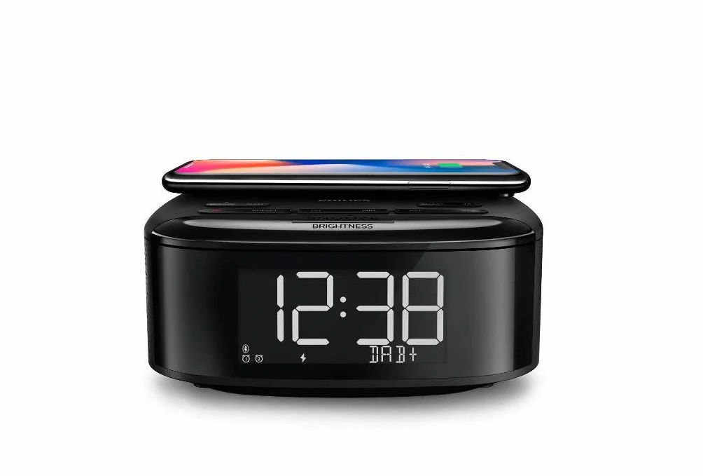 Philips R7705/10 radiobudzik DAB+/UKW radio cyfrowe (Bluetooth, podwójny alarm, funkcja uśpienia, automatyczna synchronizacja czasu, zabezpieczenie baterii, ładowarka do telefonów komórkowych)