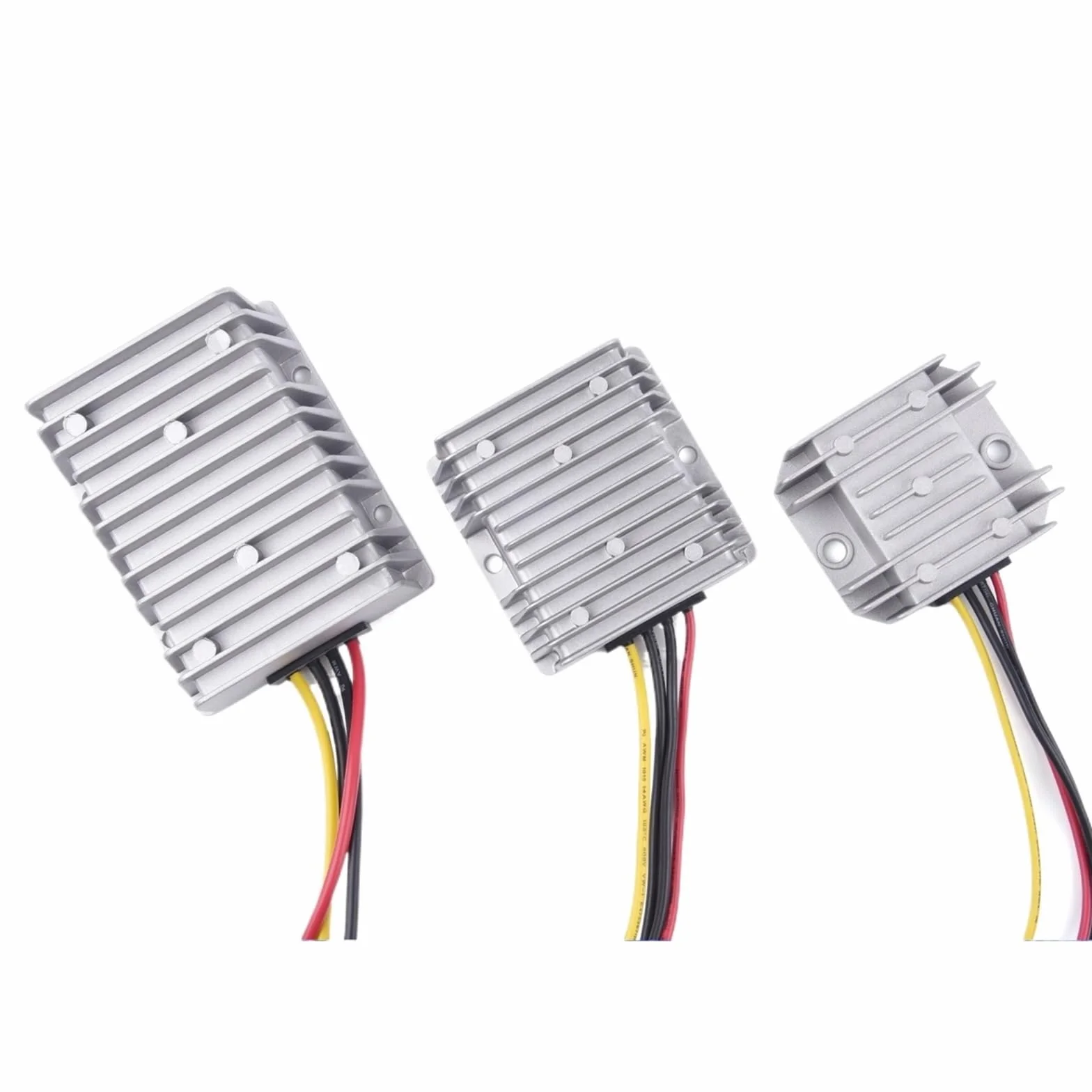 Przetwornica prądu stałego 12 V na 19 V / 24 V / 36 V, regulator napięcia do samochodu, podnośnik napięcia, moduł zasilania 3A, 5A, 8A, 10 A, 12 A, 15 A, 20 A (20 A, 24 V)