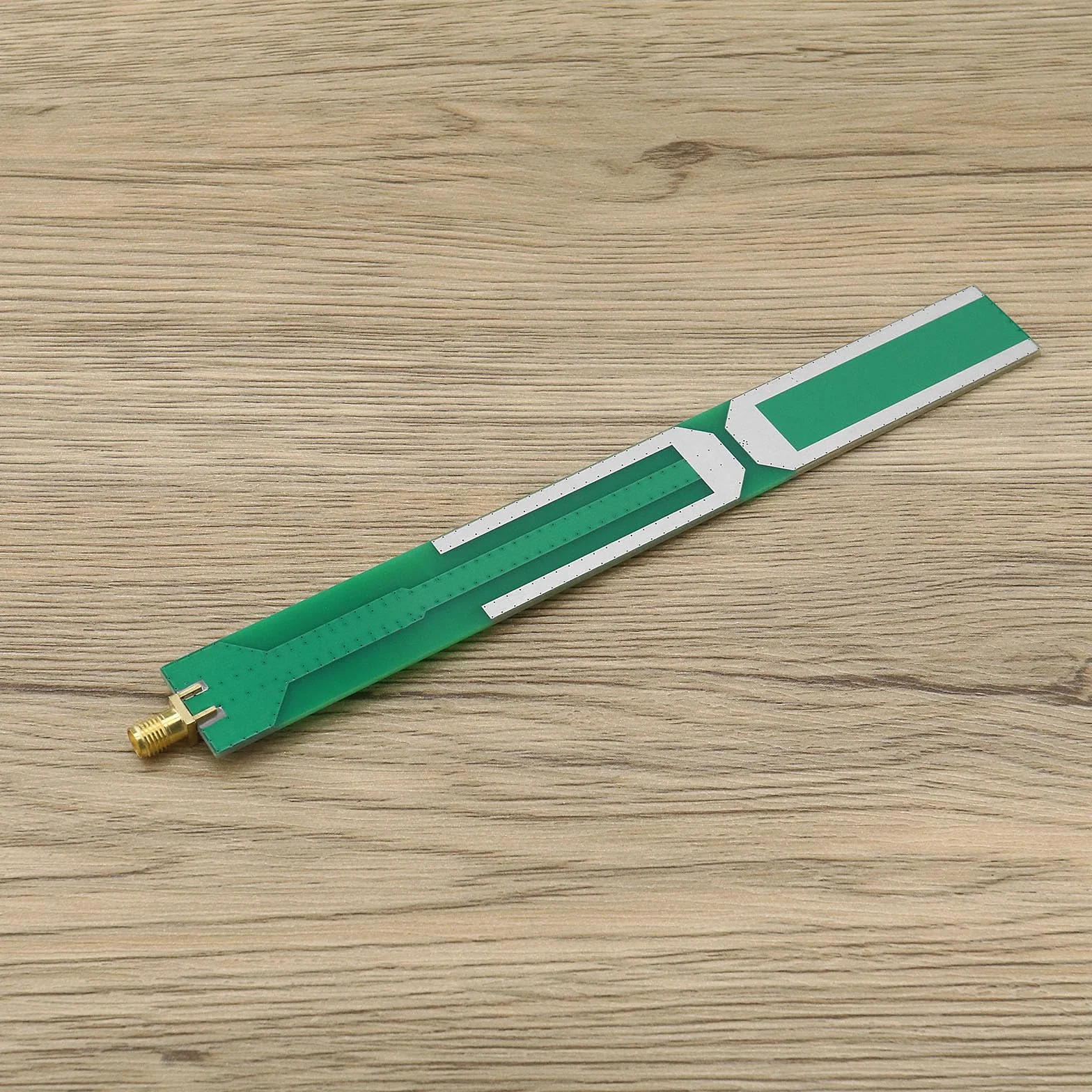 ECSiNG Antena dipolowa ADS-B 1090 MHz SMA gwint zewnętrzny złącze żeńskie 20 mm x 180 mm