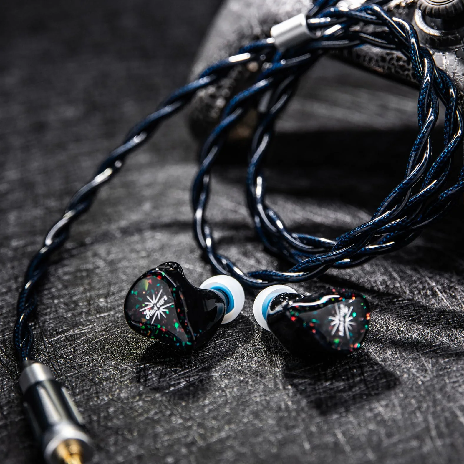 Linsoul Thieaudio Midnix IEM Kabel, 2-żyłowy, z miedzi monokrystalicznej 6N, podwójne wtyczki 3,5 mm/4,4 mm, typ Litz 4, 1,2 m, 0,78 mm, 2-pinowy, zamienny przewód do profesjonalnych słuchawek
