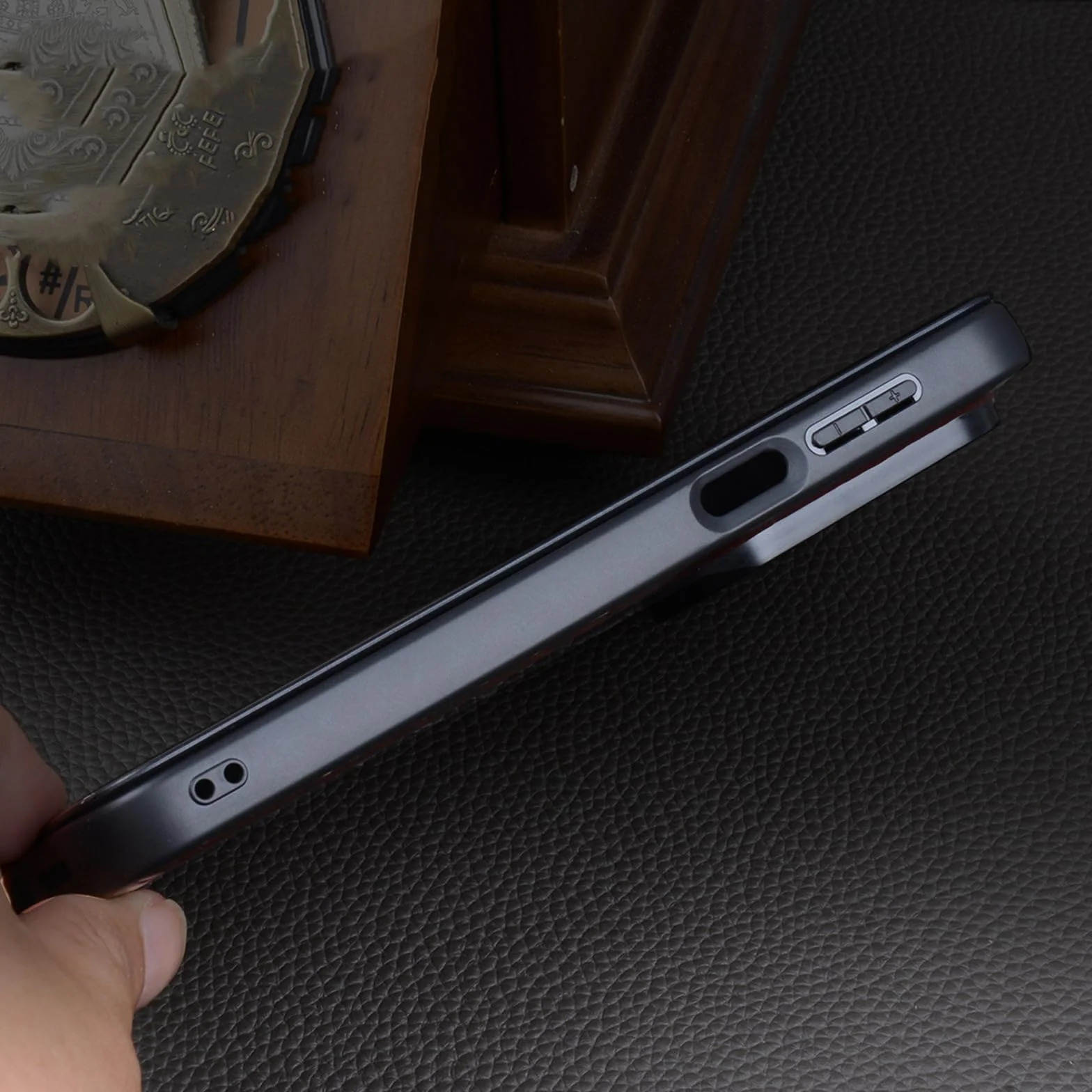 Etui z klapką do Huawei Pura 90 Pro Max/90 Pro, magnetyczne zamknięcie inteligentne okna etui krokodyl wzór prawdziwej skóry, czarny, 90 Pro