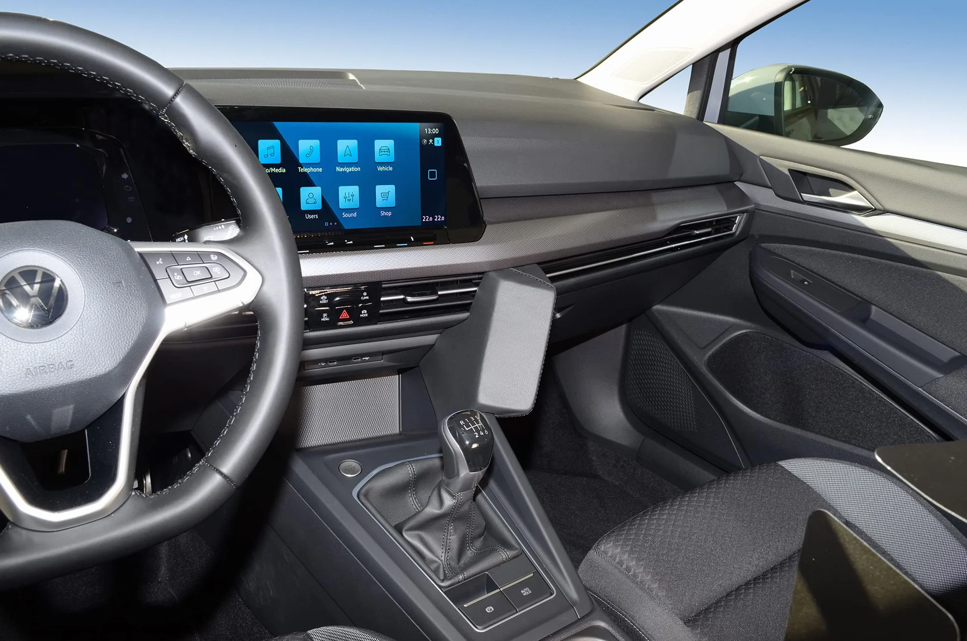 KUDA 4015 uchwyt na telefon VW Golf 8 od 2020 sztuczna skóra czarny