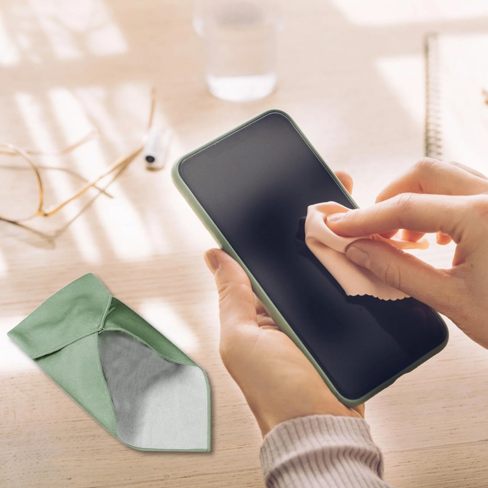 Generico Lens Wrap, ?kkie owini?cie aparatu ochronnego, owijanie ochronne, self-adhesive Camera Lens Wrap, ochrona obiektywu lustrzanki, folia poliestrowa obiektyw, akcesoria cyfrowe