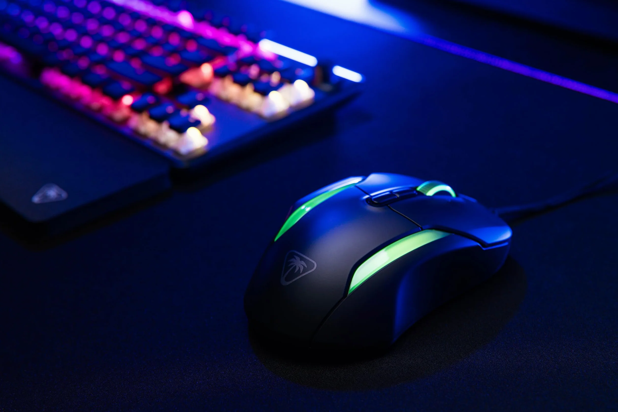 Turtle Beach Kone II Przewodowa ergonomiczna mysz do gier RGB, czujnik optyczny 26K DPI, prze??czniki optyczne 100 m, 23 konfigurowalne wej?cia, kó?ko przewijania 4D, czyste ?lizgacze PTFE, popielaty