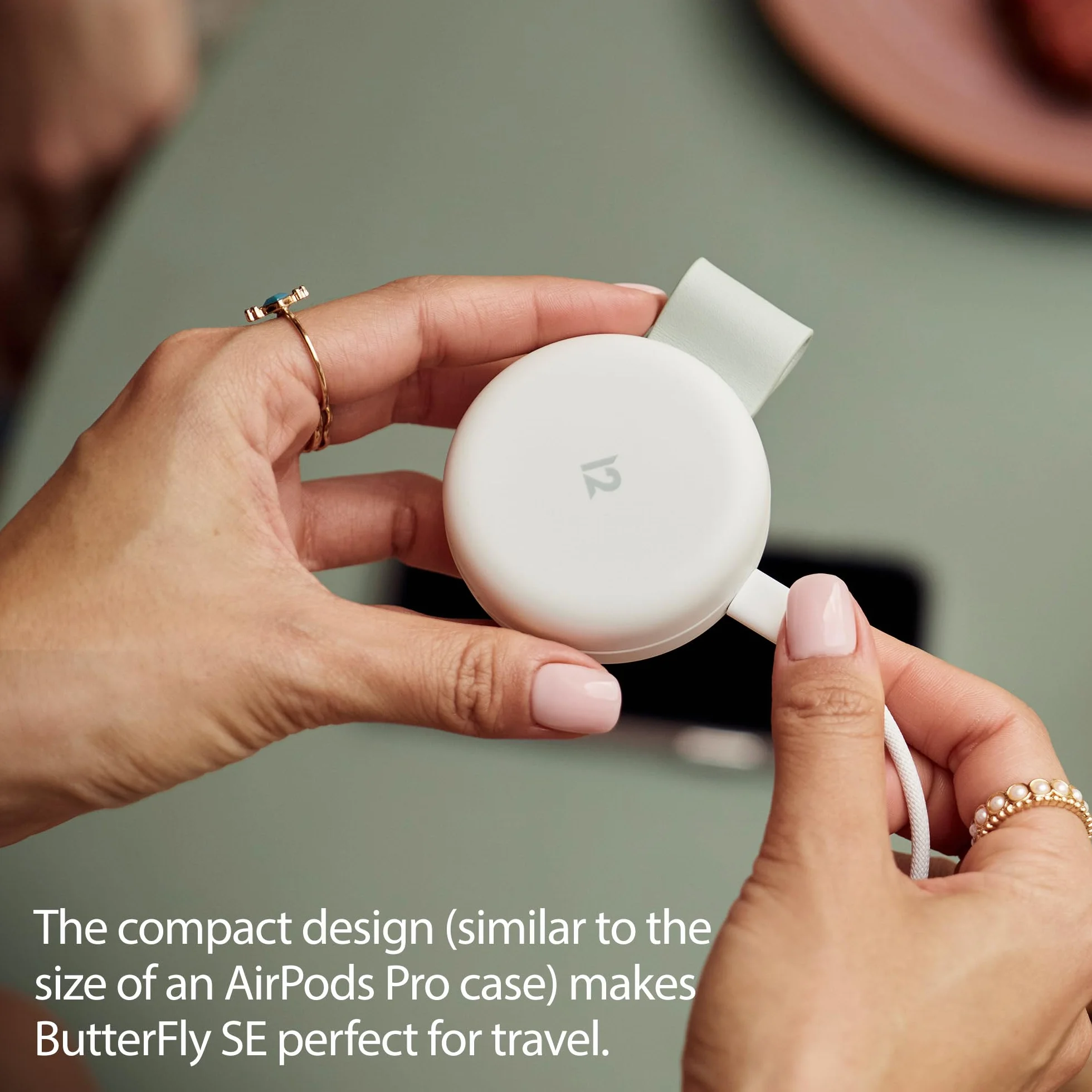 Twelve South Butterfly SE 2 w 1 Qi2 ładowarka podróżna do iPhone'a, Airpods i Apple Watch, biała