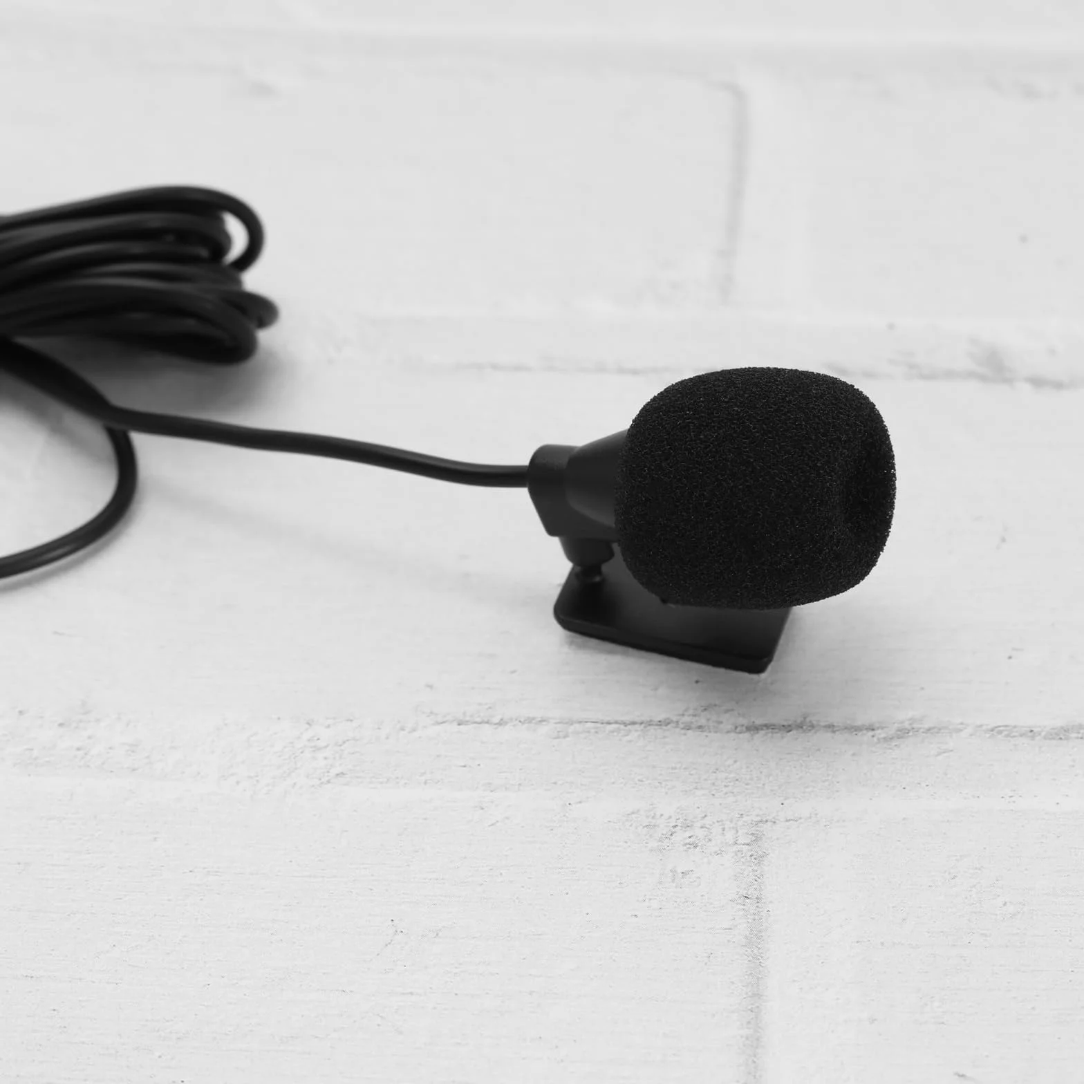 1x Mikrofon z uchwytem GPS Stereo Radio Przewodowy Mikrofon samochodowy typu rzep z mikrofonem gabkowym Czarny 60Hz-15KHz, 2,5mm