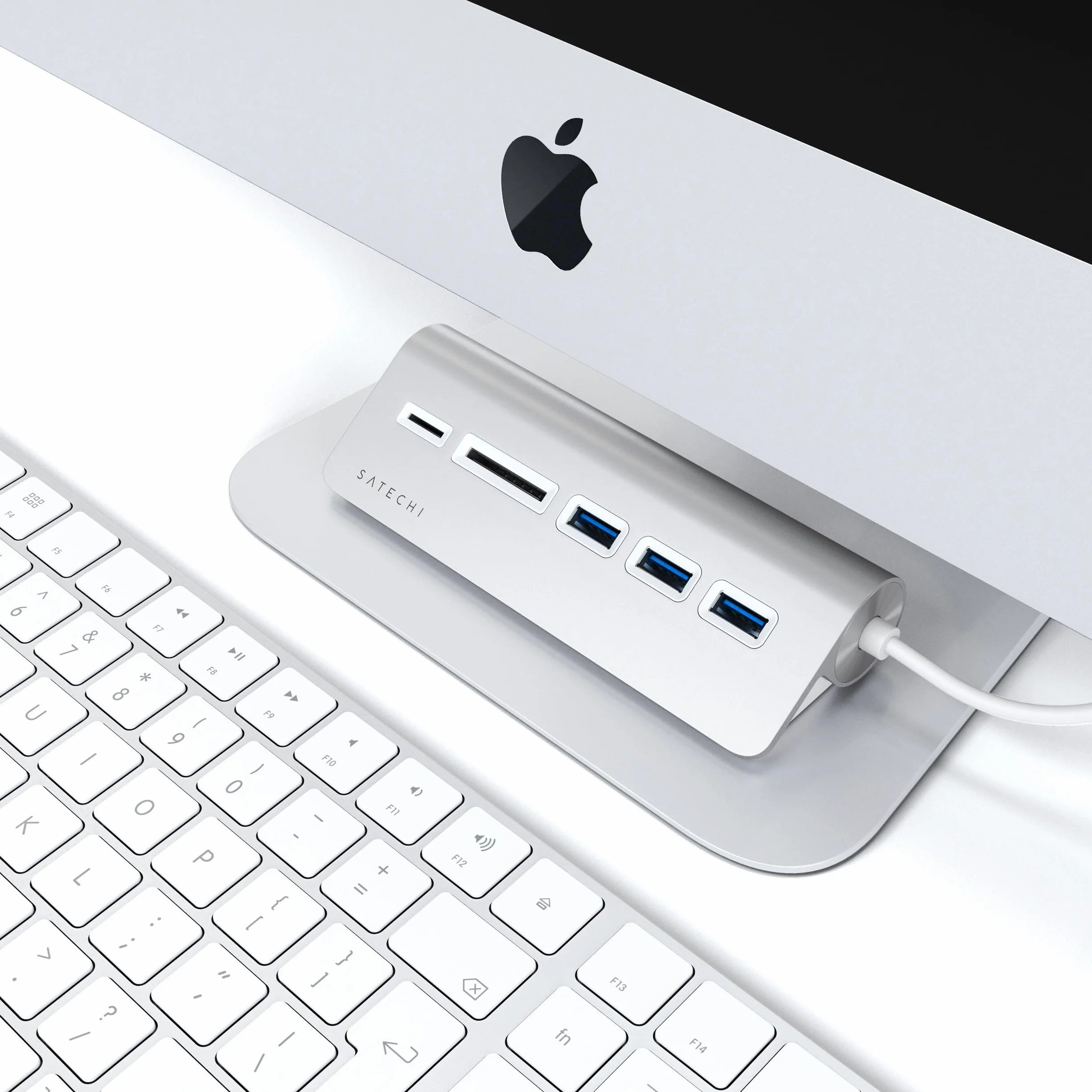 SATECHI biurkowy hub USB-C 5 w 1, 5 Gb/s, srebrny | 3 porty USB-A 5 Gb/s, USB-C i czytniki kart SD/microSD; bez funkcji ładowania; zgodność z MacBookiem Air/Pro/Neo