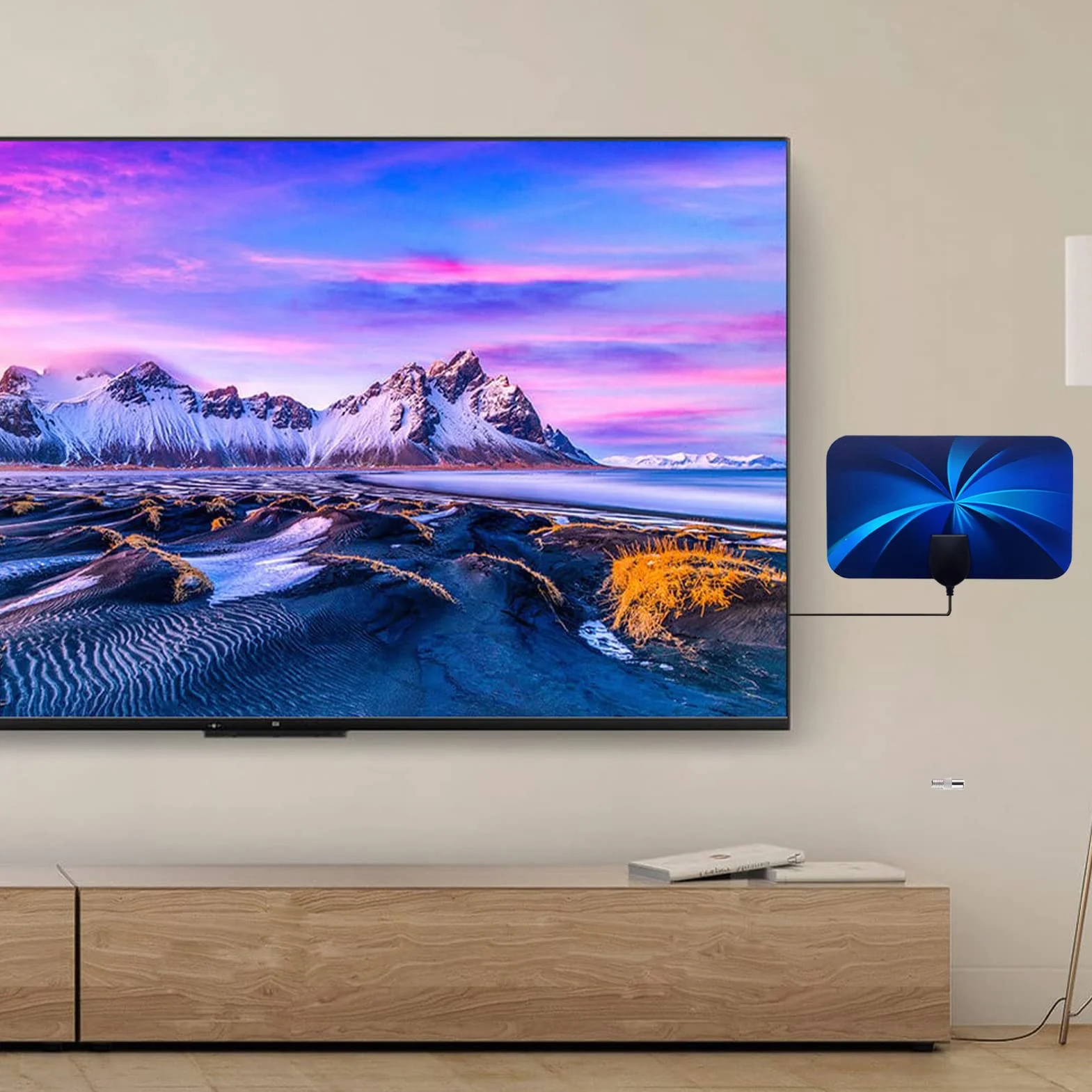 Antena cyfrowa,Antena telewizyjna DVB-T2 ze wzmacniaczem Wyrafinowany inteligentny uk?ad scalony | Odbiornik sygna?u przeciw wilgoci i grzmotom Wymiana anteny do odbioru znaku telewizyjnego Dous