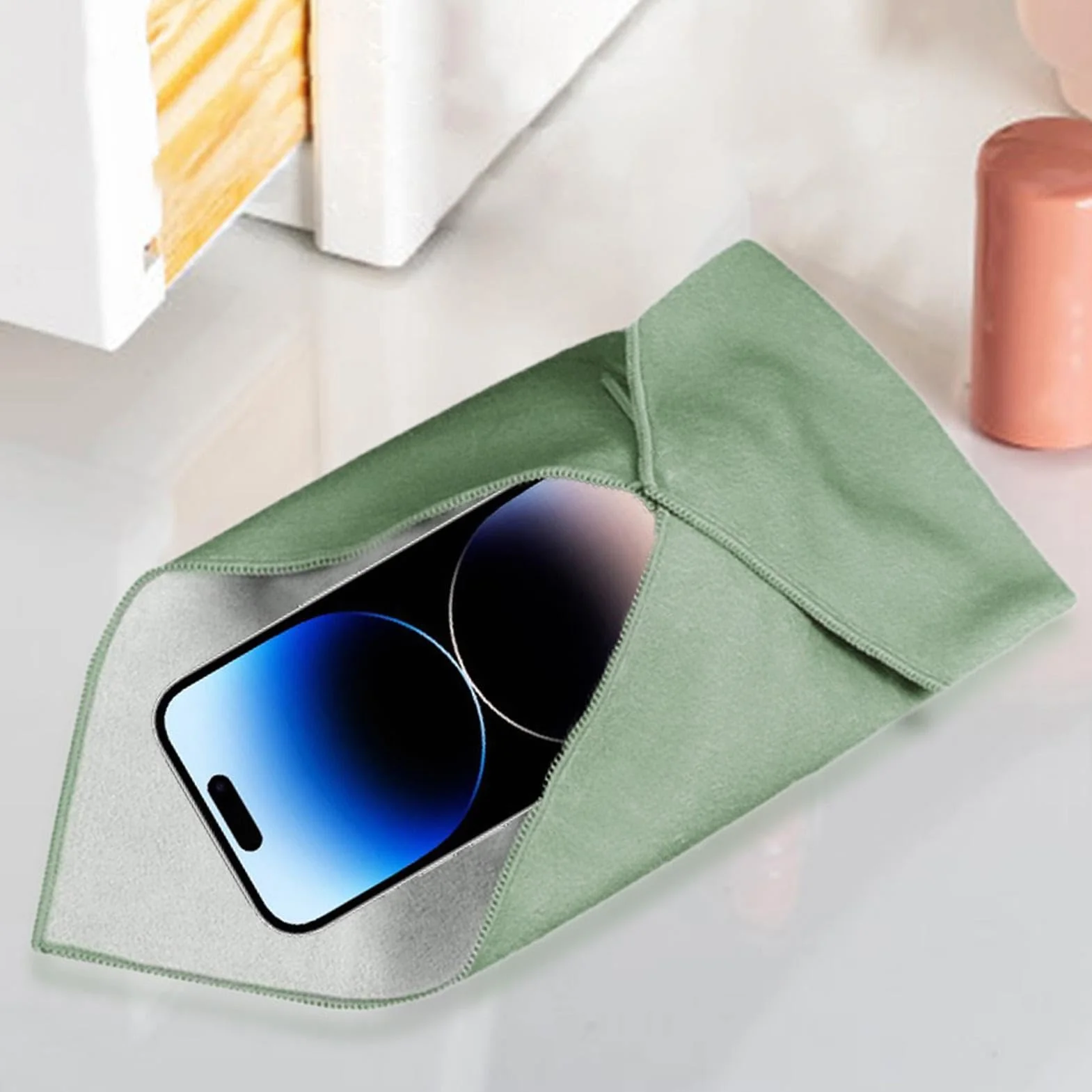 Generico Lens Wrap, ?kkie owini?cie aparatu ochronnego, owijanie ochronne, self-adhesive Camera Lens Wrap, ochrona obiektywu lustrzanki, folia poliestrowa obiektyw, akcesoria cyfrowe