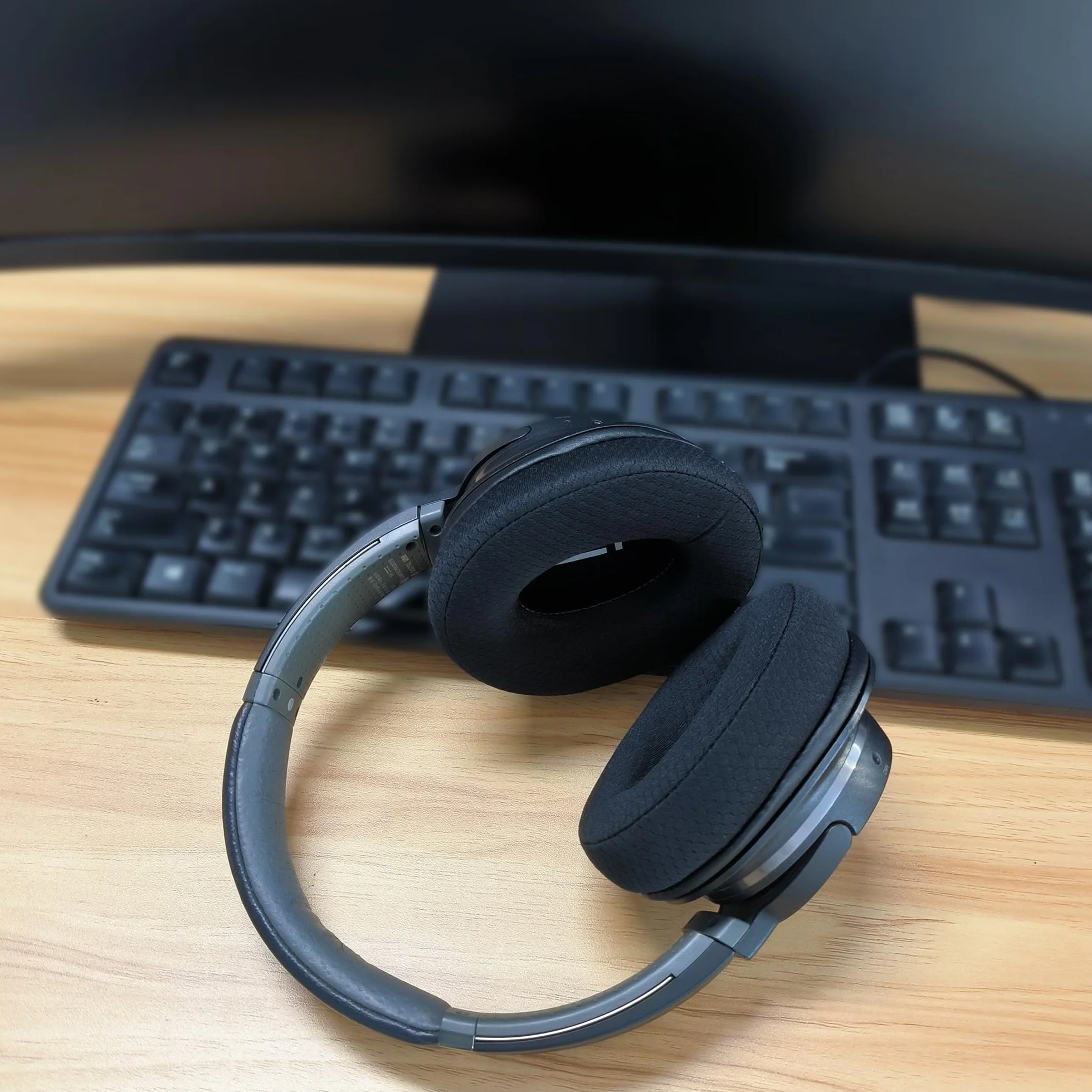 Nauszniki Kompatybilne z Sony MDR-ZX770BN, ZX780DC, WH-CH700N, WH-CH710N Słuchawki Nauszniki Wymienne Poduszki (Oddychający Materiał/Wysokiej Jakości Pianka)
