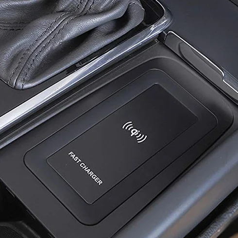 Bezprzewodowa ładowarka indukcyjna 15 W do S60/V60/XC60/S90/V90/XC90 nadaje się do bezprzewodowego ładowania