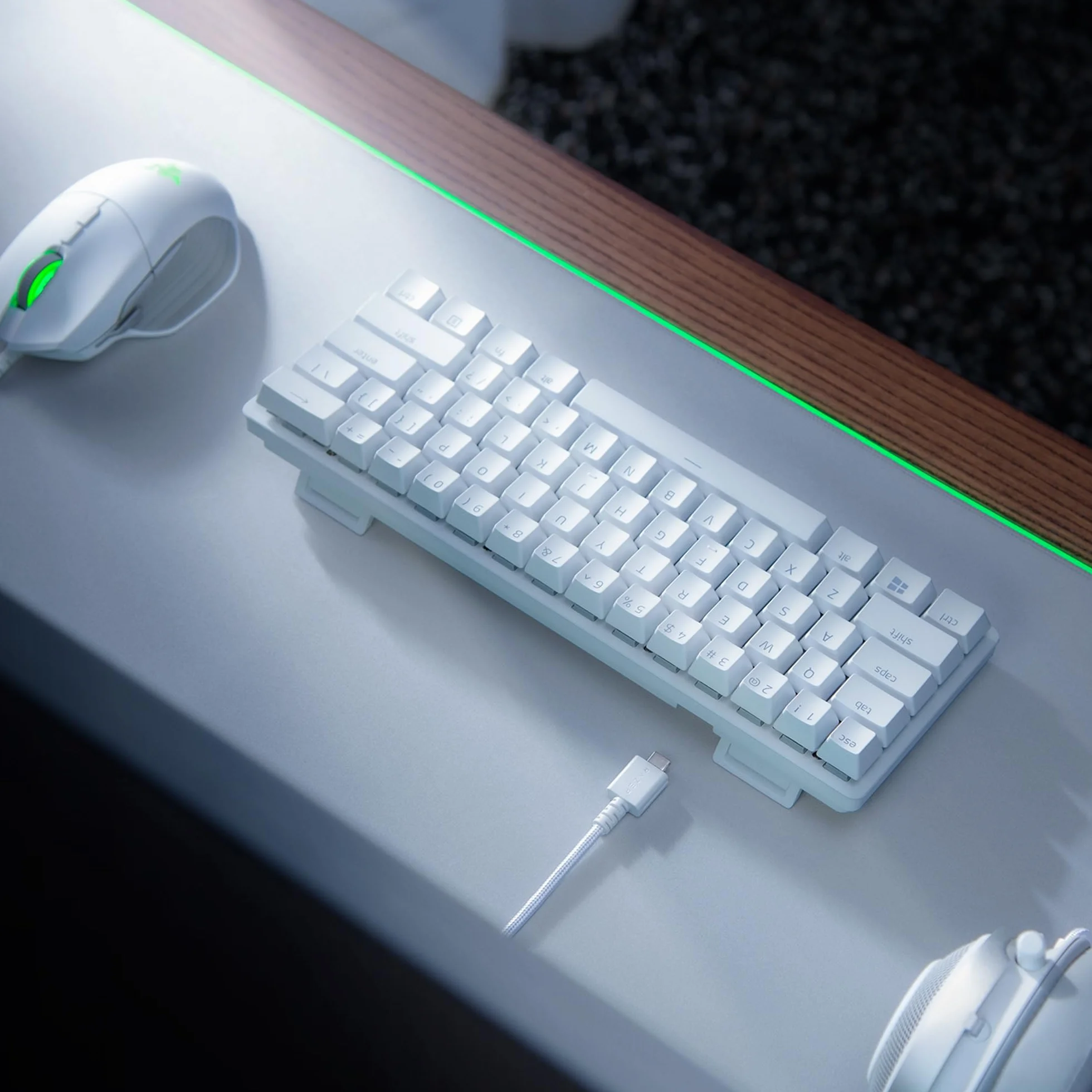 Razer Huntsman Mini (Purple Switch) – kompaktowa klawiatura do gier 60% (klikalne przełączniki optyczno-mechaniczne, podwójnie formowane klawisze PBT) Układ QWERTY US | Mercury
