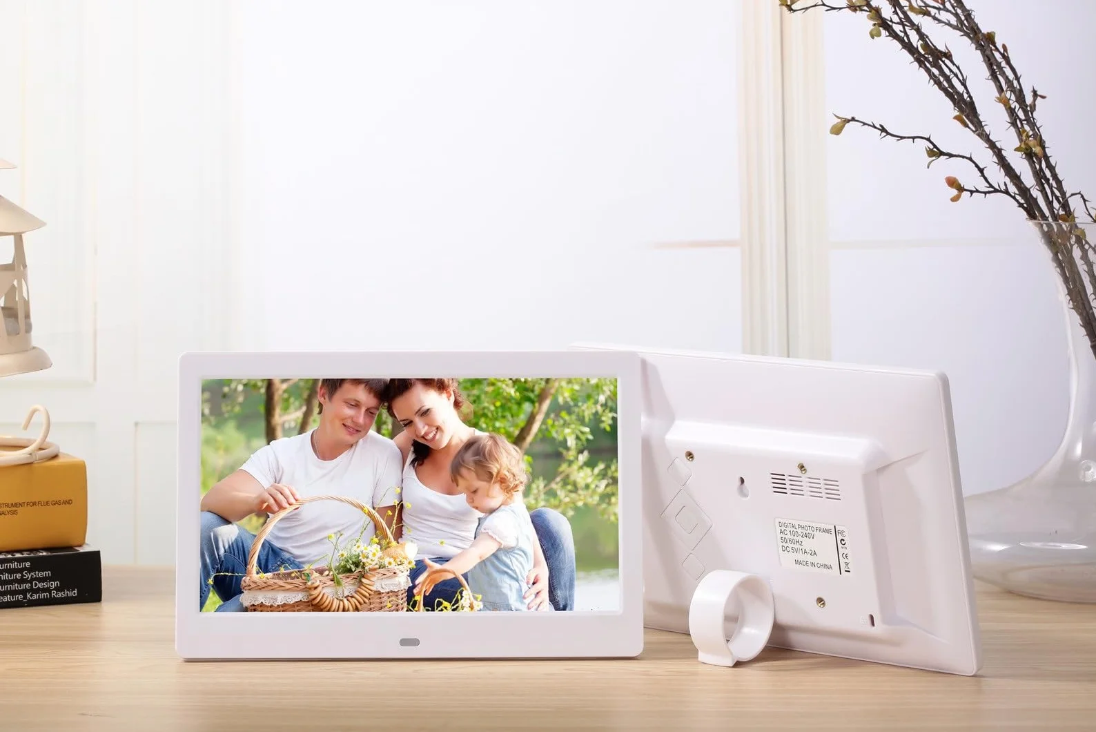 10-calowa cyfrowa ramka na zdjęcia Elektroniczna maszyna reklamowa albumów do odtwarzania muzyki wideo Prezent dla domowego biura(White)