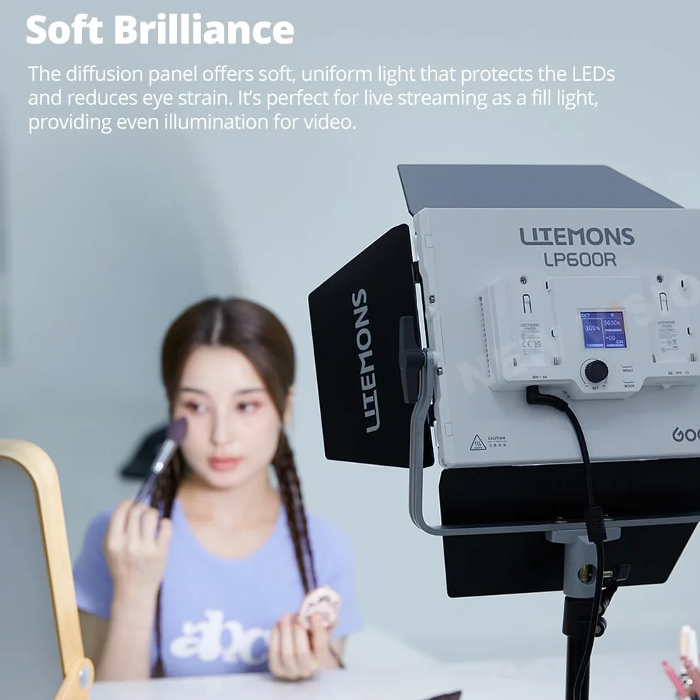 Godox Litemons LP600R RGB LED panel świetlny ze sterowaniem aplikacją, 60 W, oświetlenie studyjne z drzwiami stodoły, 1800-10000 K, 14 trybów FX, obracany o 360°, CRI 96+ TLCI 96+, (Godox LP600R)