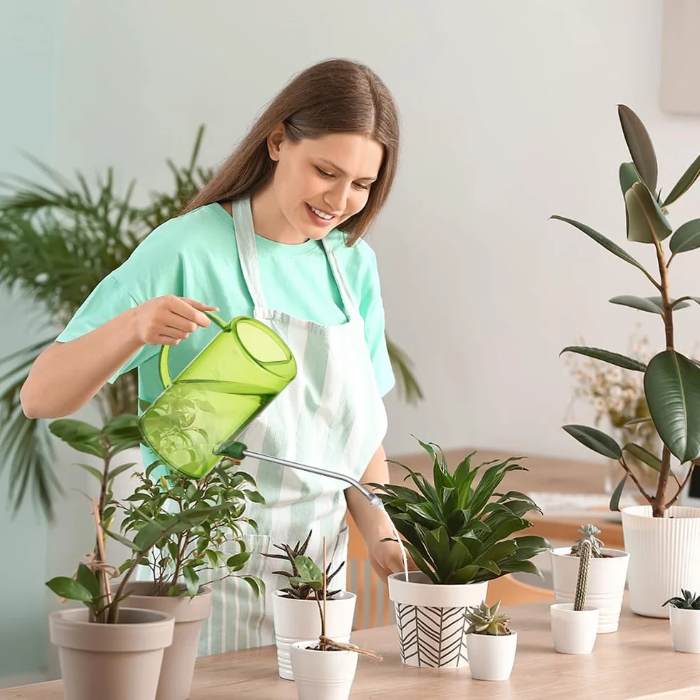 OFFCUP Konewka do nawadniania 1 l, plastikowa mini mała konewka, długa wylewka, doniczka do użytku domowego, bonsai, wewnątrz, na zewnątrz, ogród, sukulenty (zielona)
