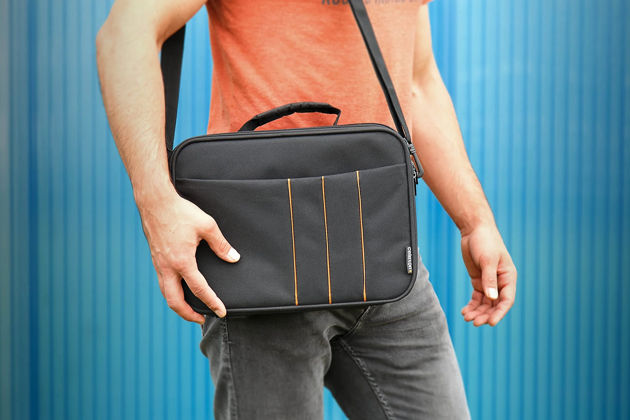 celexon Torba do rzutnika Economy – 41 x 29 x 15 cm – twarda obudowa – odporna na działanie wody i zmywalna – 100% poliester – czarna