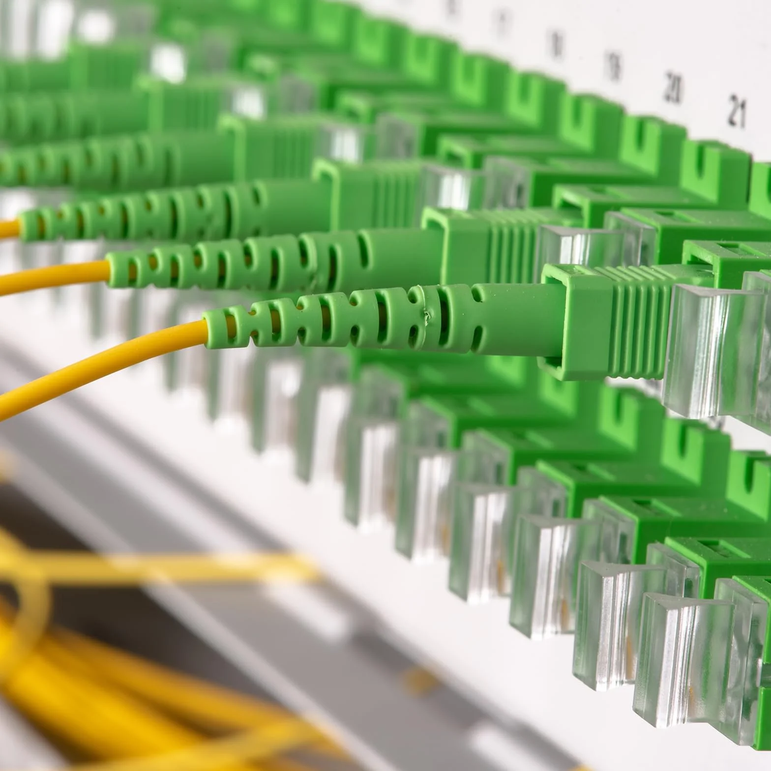 QUARKZMAN Adapter światłowodowy SC/UPC męski - LC żeński pojedynczy moduł prosty adapter SC-LC UPC do sieci internetowej złącze 2 szt