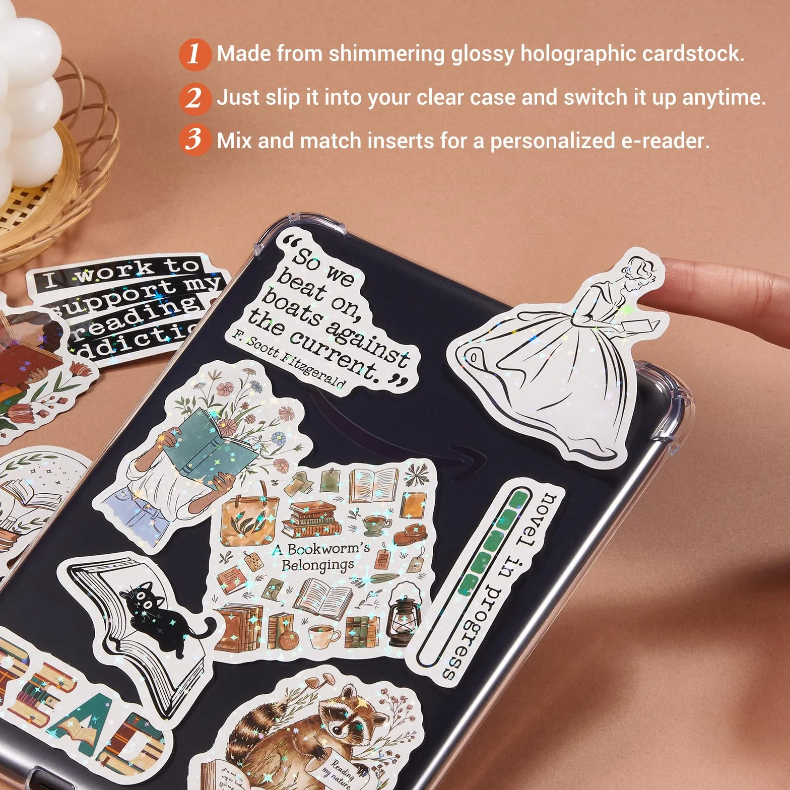 iDLEHANDS Przezroczyste etui na zupełnie nowe czytniki e-booków 17.8 cm – z 50 szt. naklejek do scrapbookingu, 6 szt. wkładek z papieru kartonowego, 1 szt. zatyczki przeciwpyłowej, nie kompatybilne z