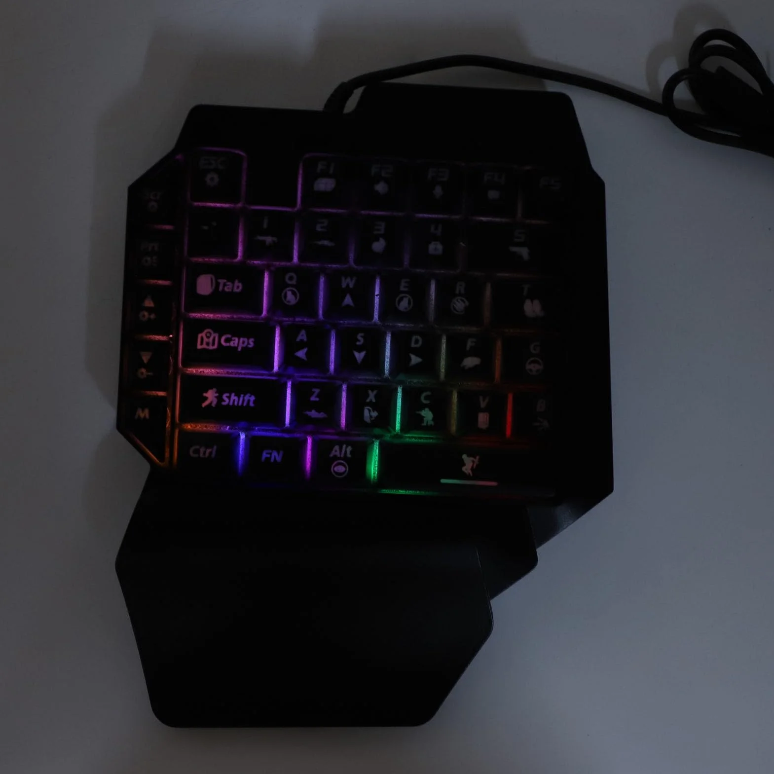 CHICIRIS Zestaw Klawiatury i Myszy do Gier na pół Ręki dla Graczy, Bezpośrednie Połączenie Bluetooth, Lekka Konstrukcja z Tworzywa ABS do Podróży